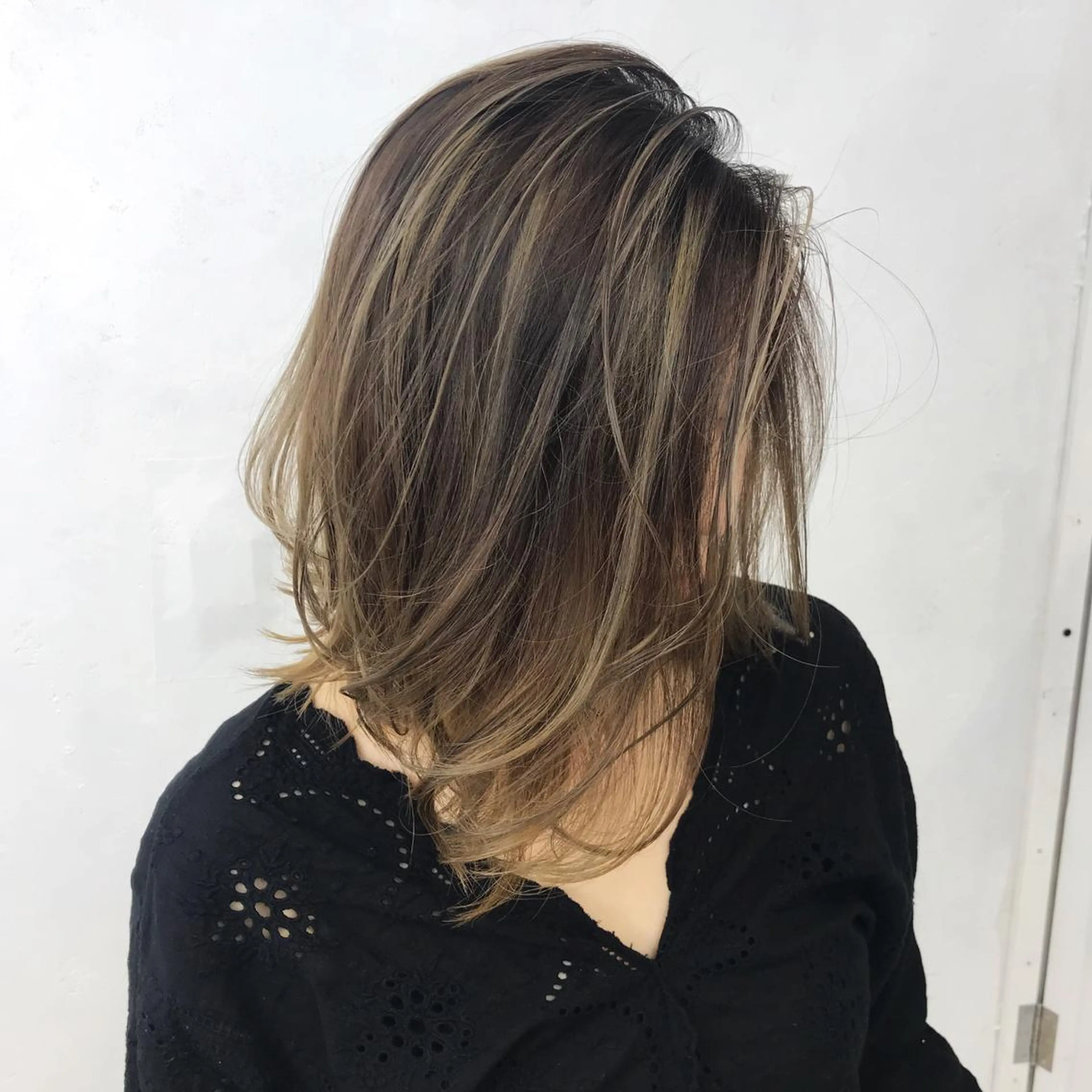 ミディアム カラー LUSTRE クロサワのヘアスタイル