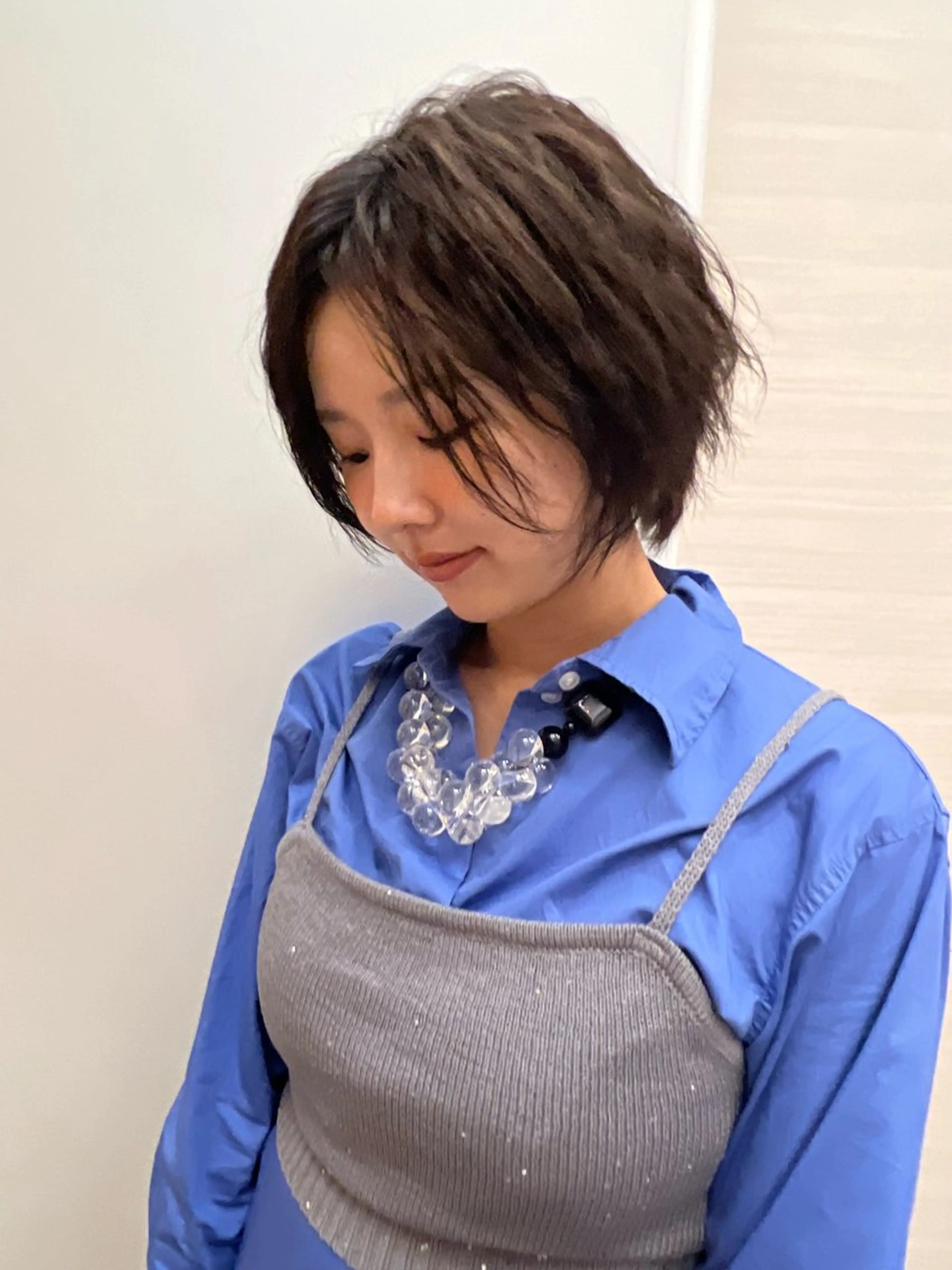 カラー 愛子 /ハイトーンのヘアスタイル