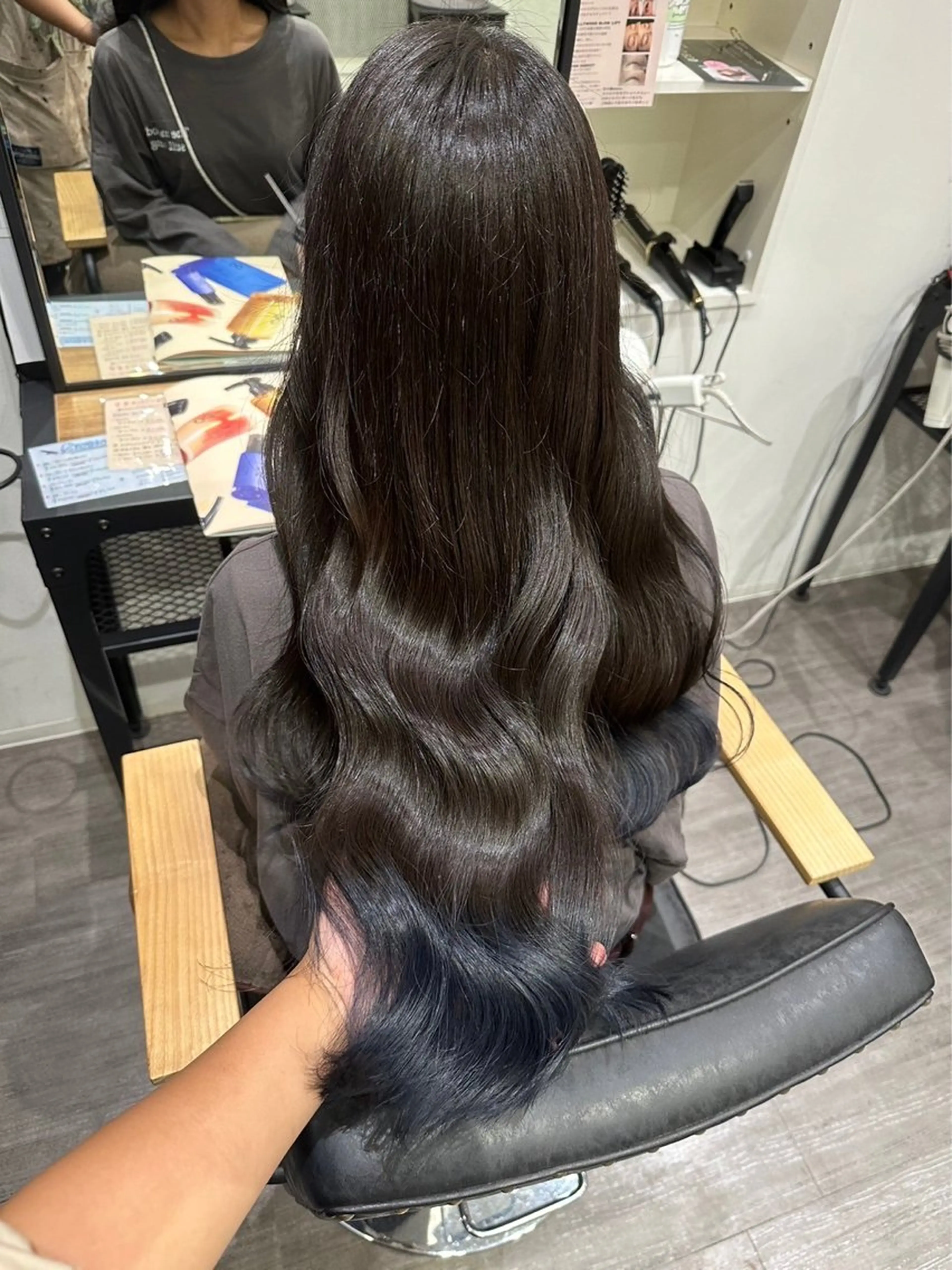 カラー ヘアカラー トリートメント 艶髪🥣透明感カラー 🫧前田奈津実のヘアスタイル