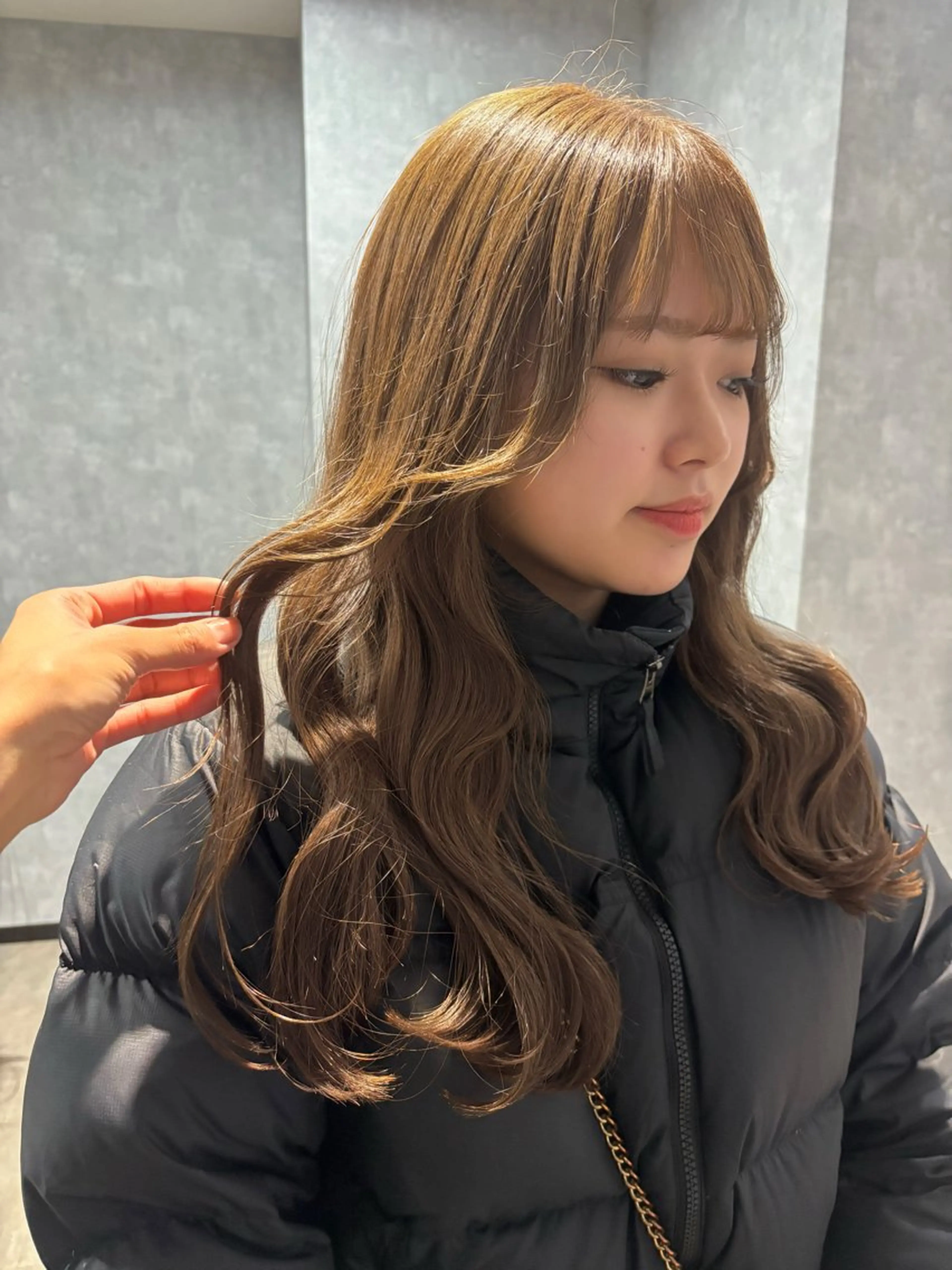 ロング カット ヘアカラー トリートメント 🌐NATSUMI 🌐【寒色カラー】のヘアスタイル