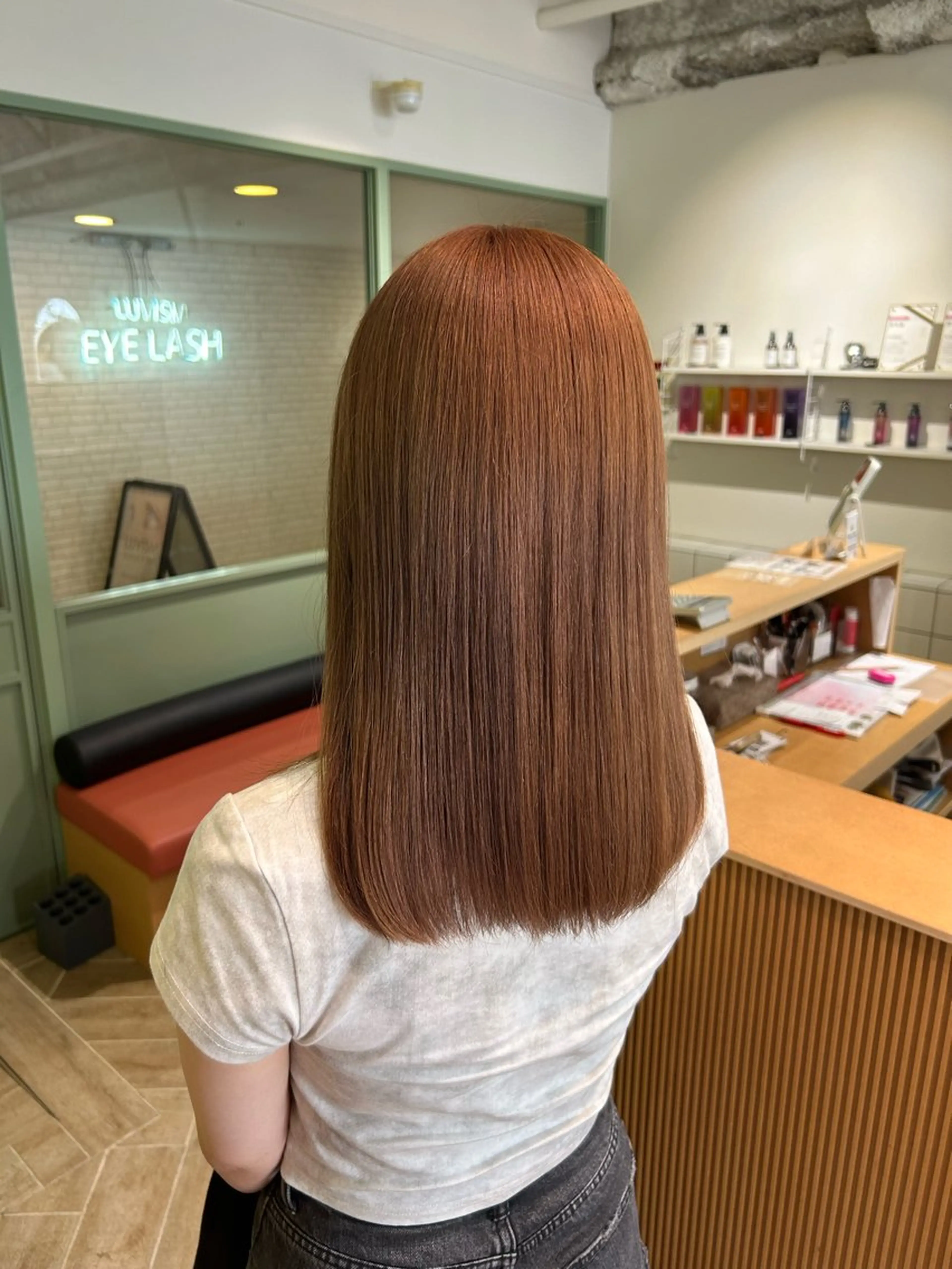 ミディアム カラー ヘアカラー トリートメント ベージュ/ダブルカラ ー/新潟駅/青柳萌果のヘアスタイル