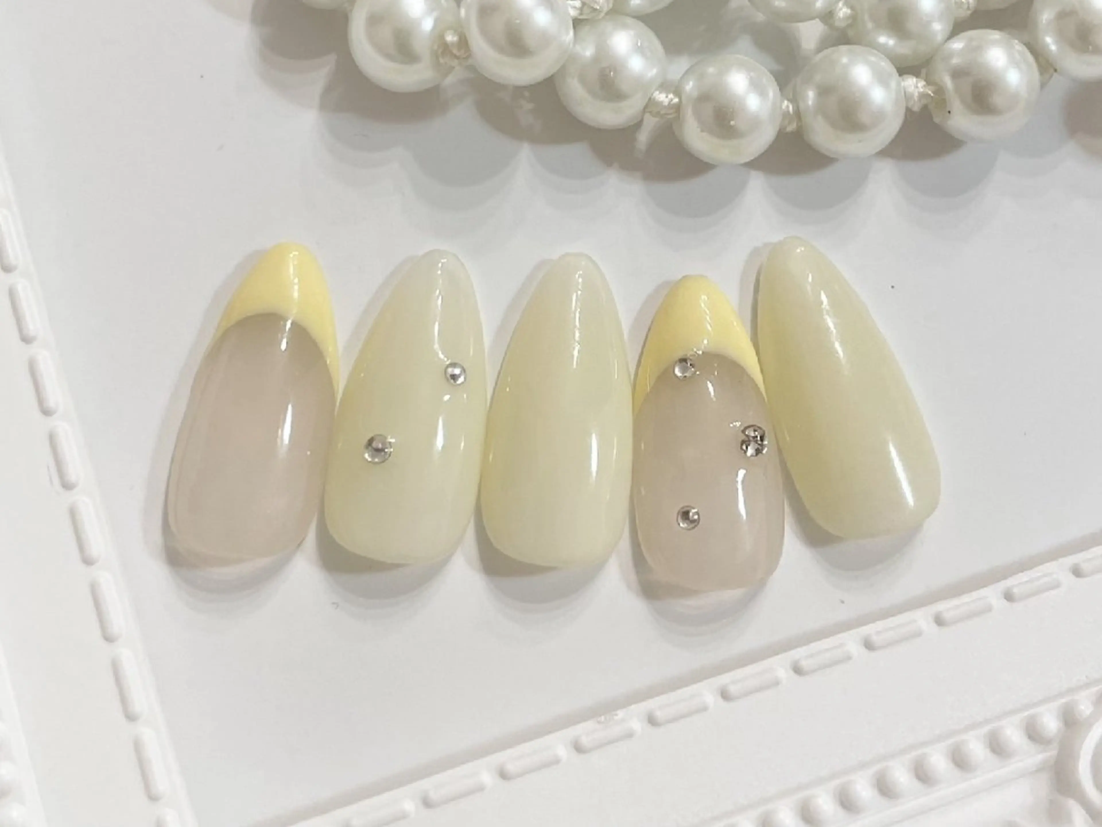 ネイル キラキラネイル オフィスネイル 夏ネイル ワンホンネイル ハンドネイル Nailsalon Merci東中野のネイルデザイン