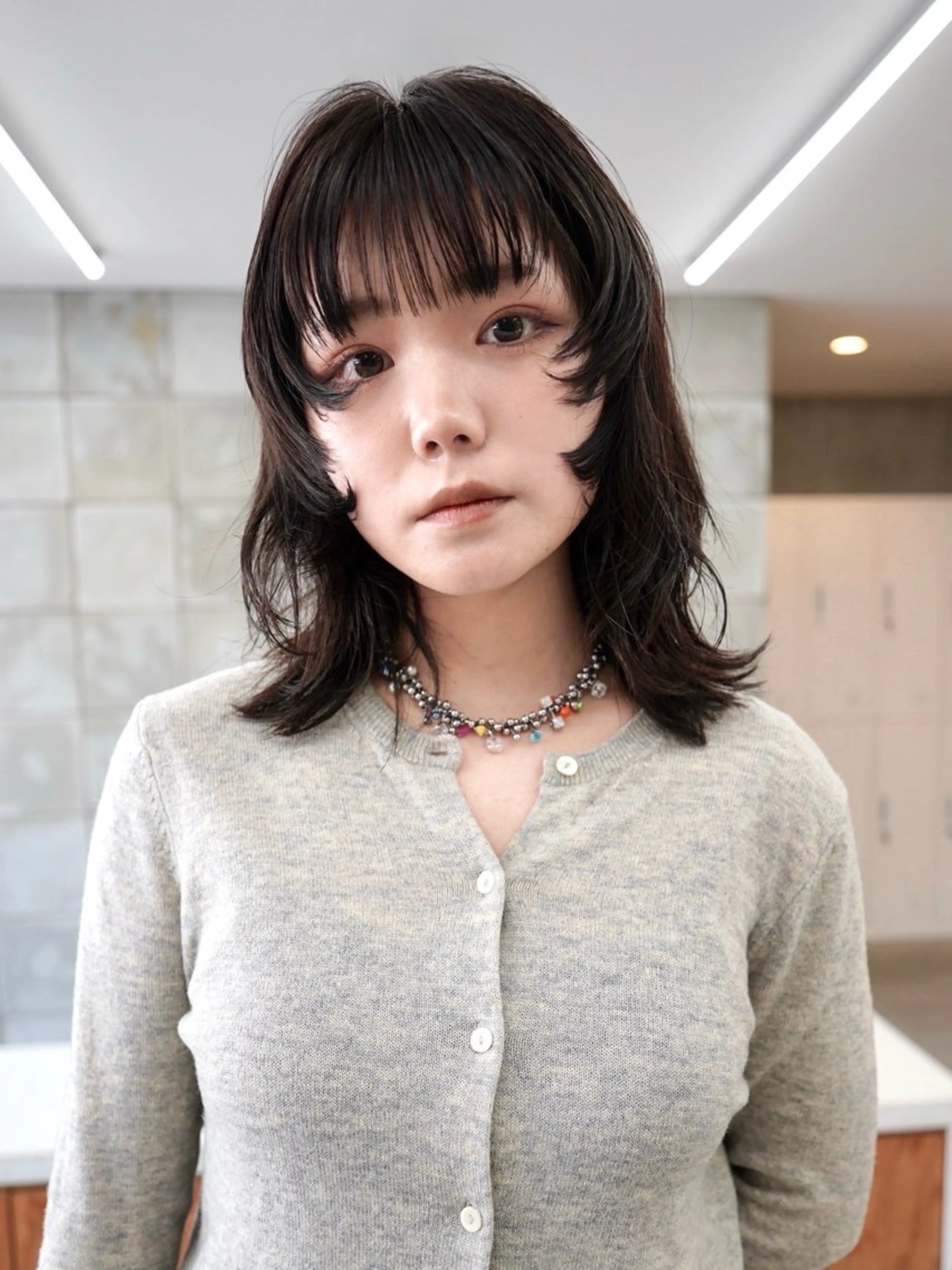 ミディアム カラー ブラウンカラー くすみブラウン ウルフカット カット ヘアカラー 似合わせスタイル Kaito🦕のヘアスタイル