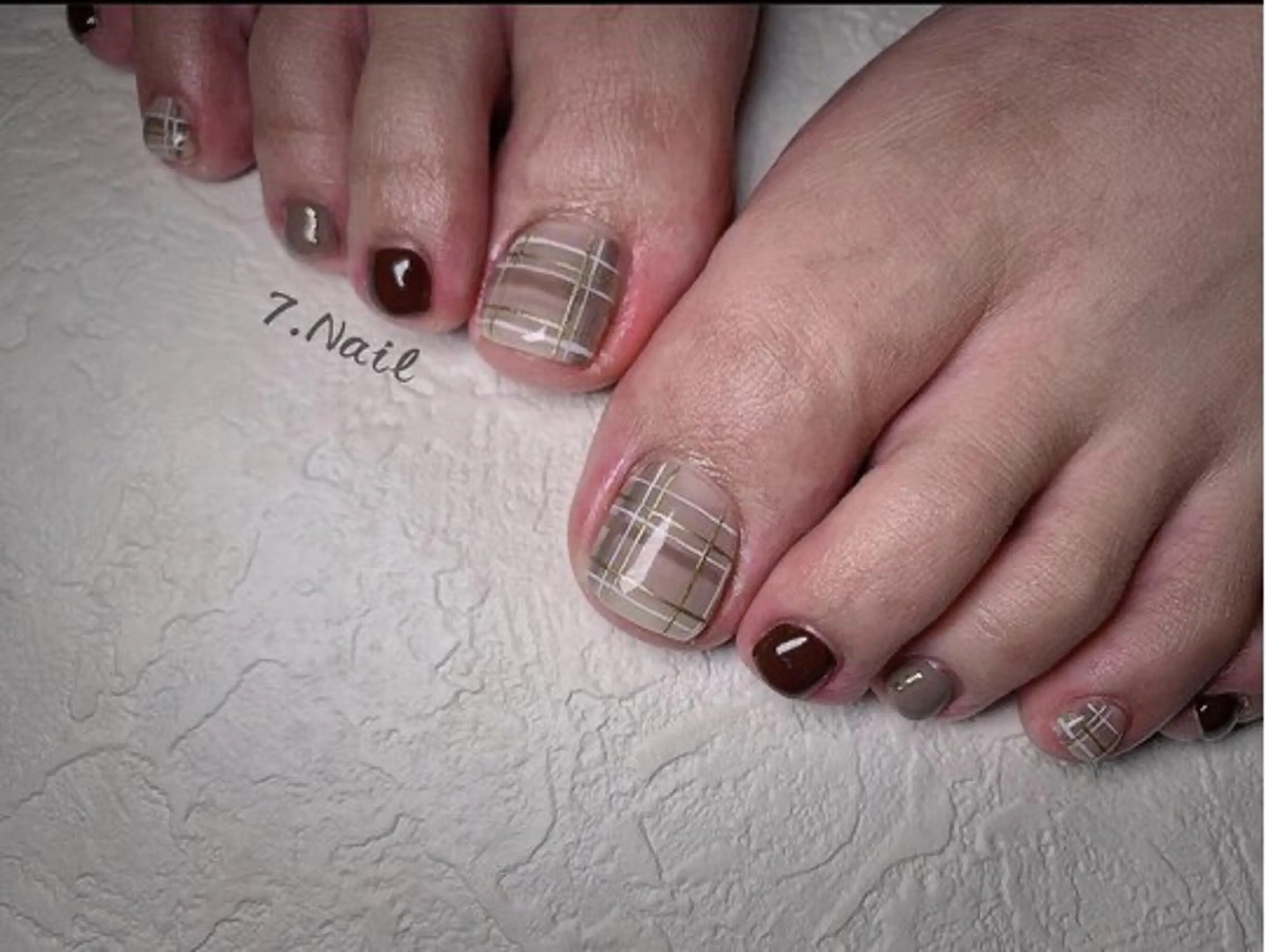 ネイル フットネイル 7nail所属・なんば7nail YUZUHAのネイルデザイン