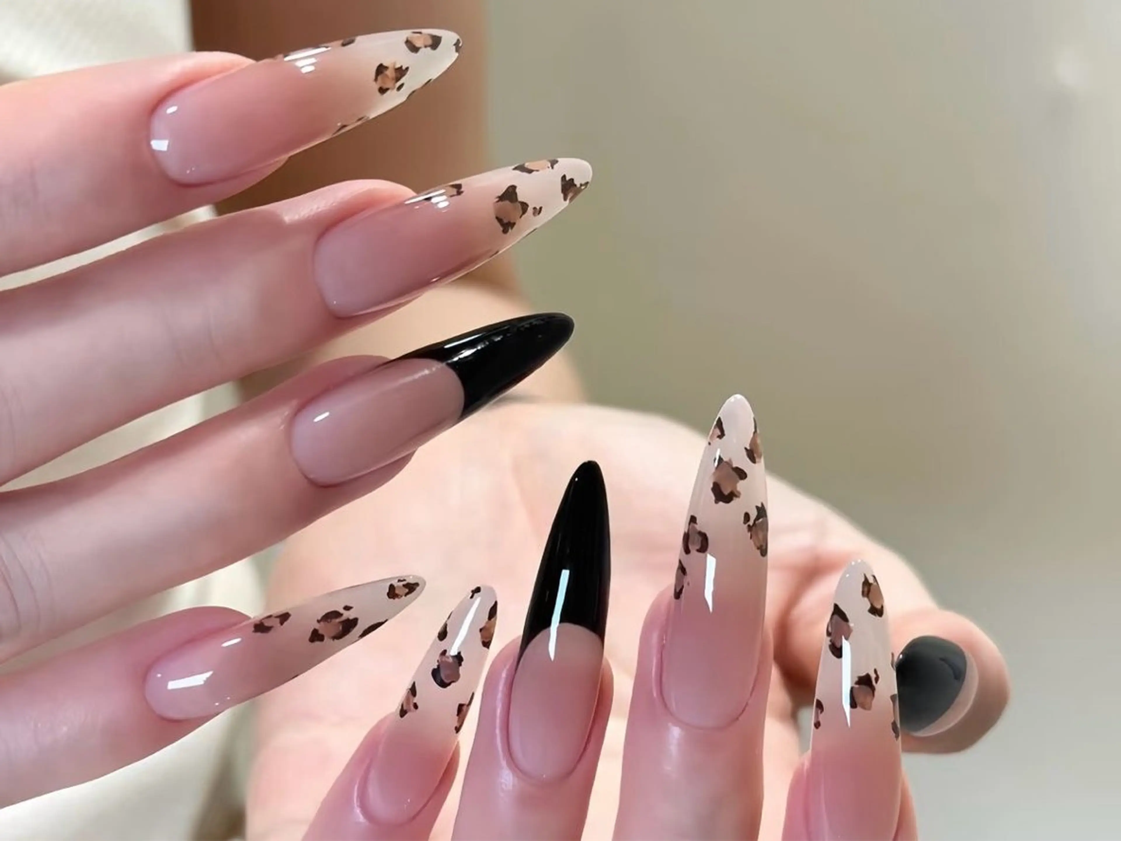 ネイル ハンドネイル Vp ネイルのネイルデザイン