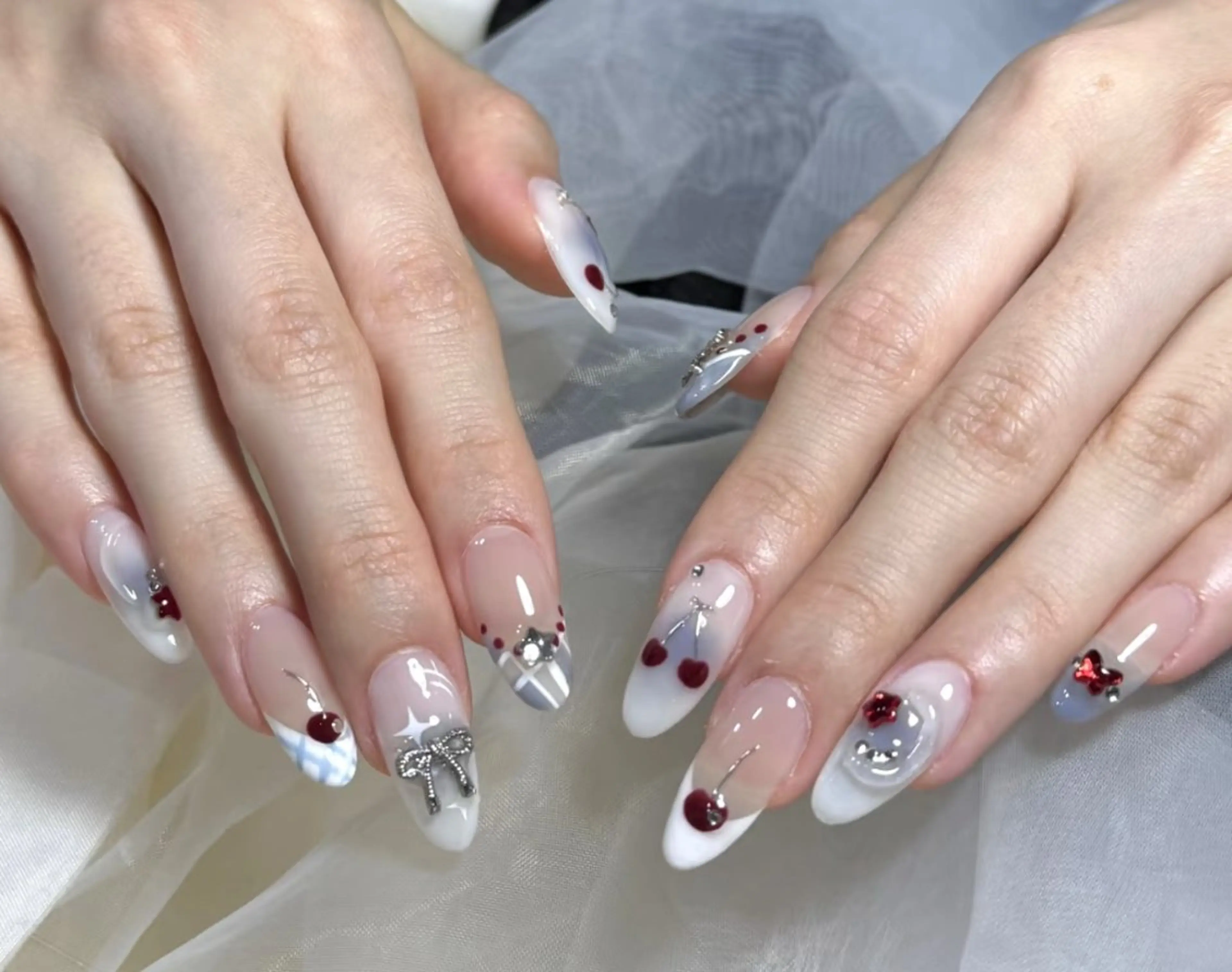 ネイル ハンドネイル 🍑 momo_nailのネイルデザイン