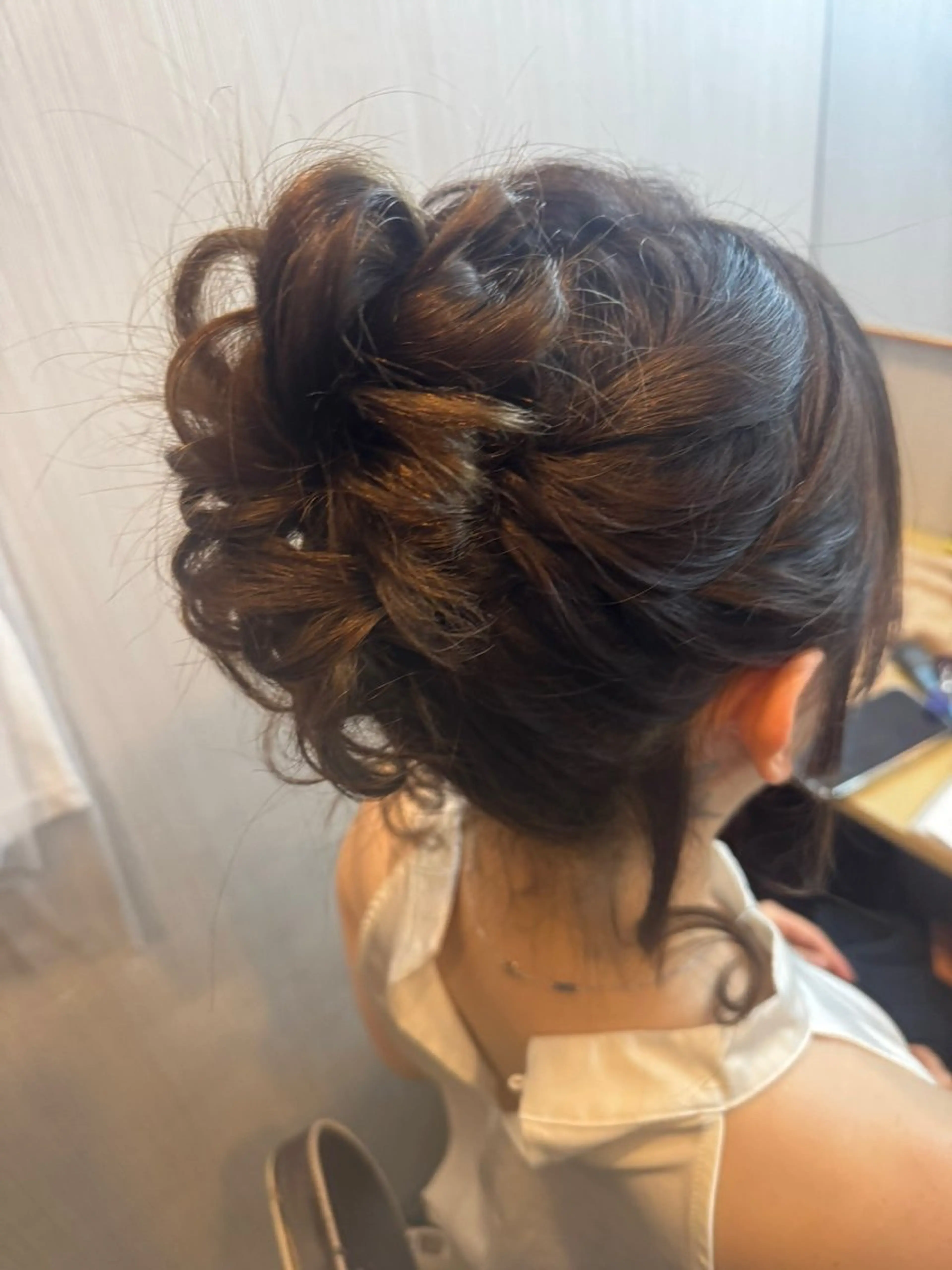 ミディアム ヘアアレンジ ボブ ヘアセット 石井 綺乃のヘアスタイル