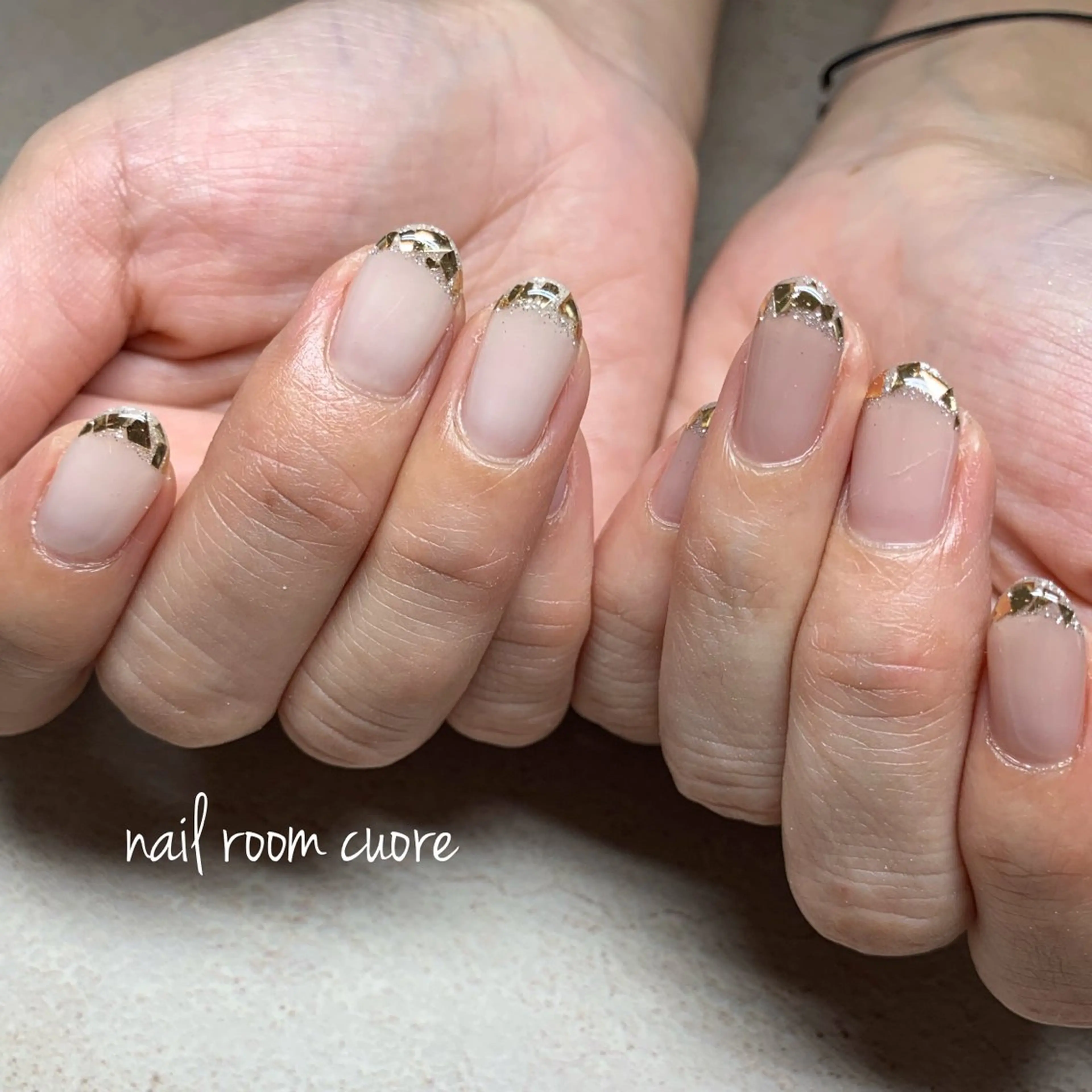 ネイル フレンチネイル ガラスフレンチ ハンドネイル nail room  cuore所属・松尾 典子のネイルデザイン
