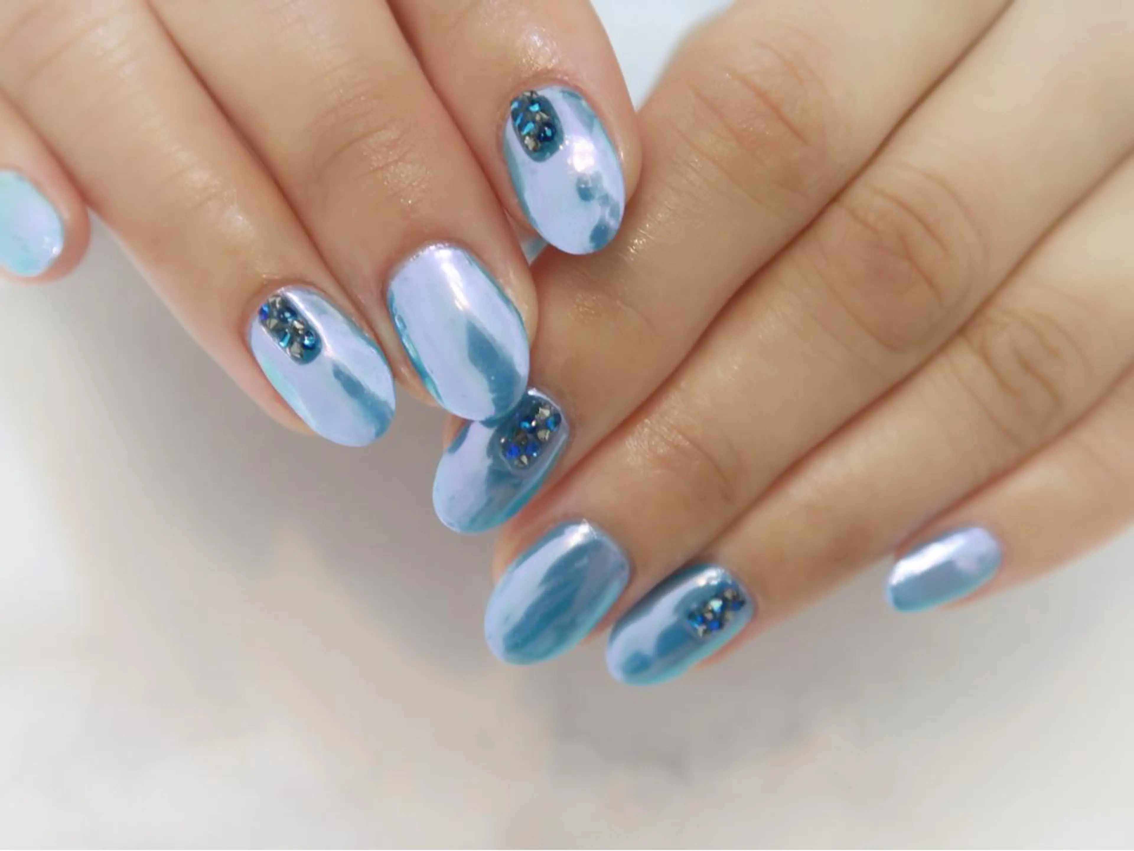 ネイル gloss nail 代々木上原のネイルデザイン