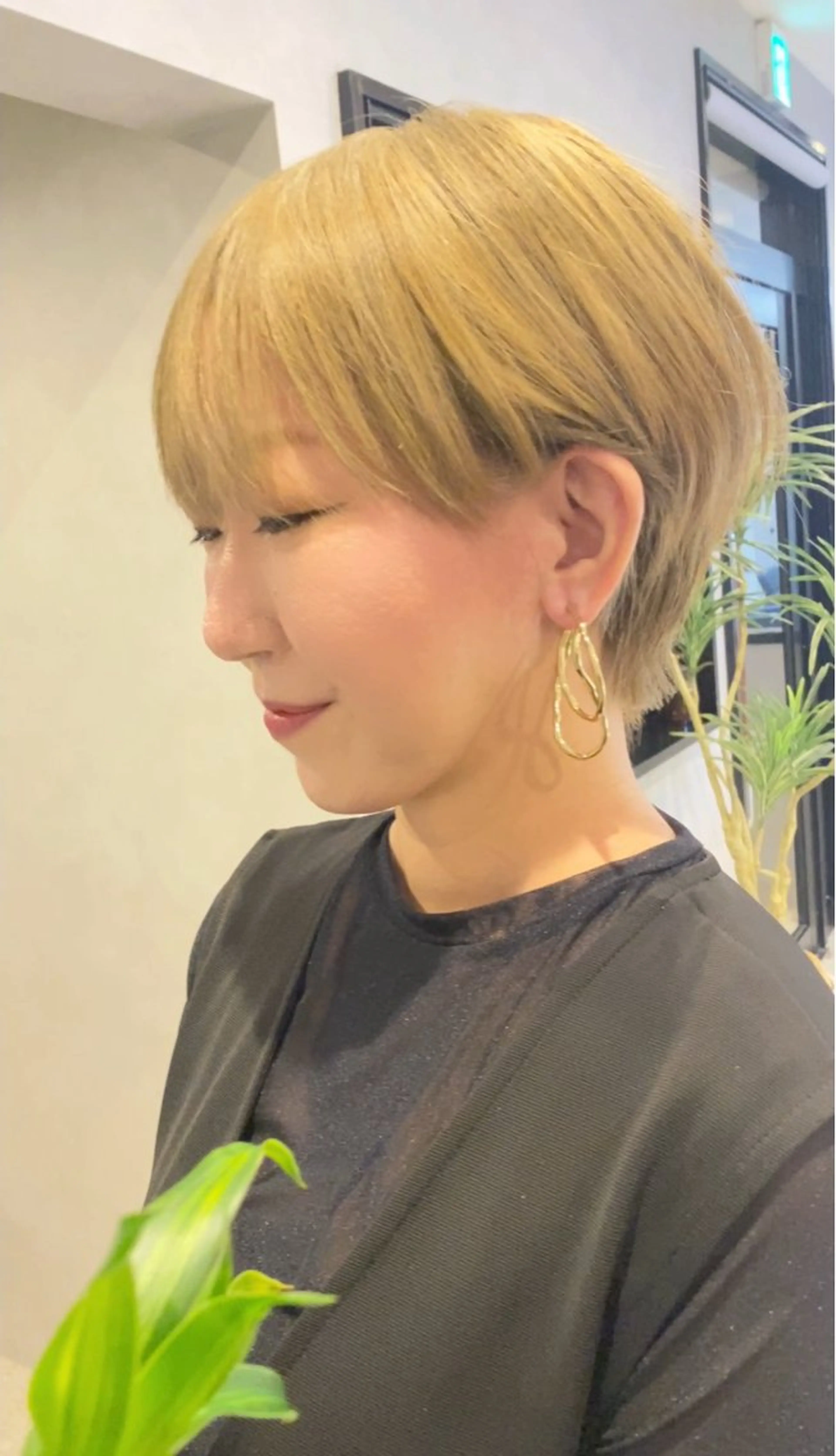 ショート カラー ハイトーンカラー ショートヘア カット ヘアカラー Agu hair lang屋島店所属・大林　恵理 【Agu 屋島】のヘアスタイル