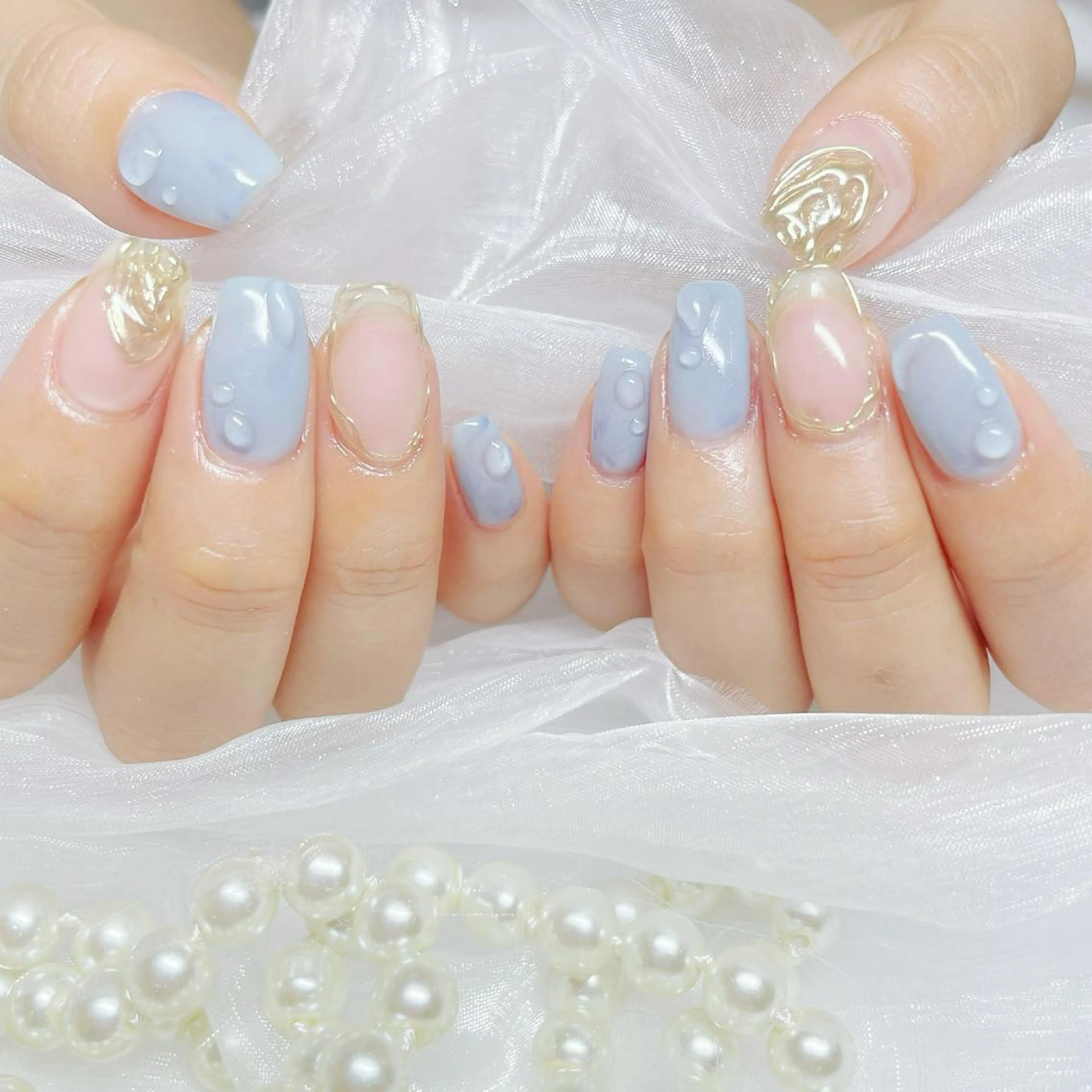 ネイル オーロラネイル フラッシュネイル ジェルネイル 氷ネイル・うるうるネイル キラキラネイル Amour baseのネイルデザイン