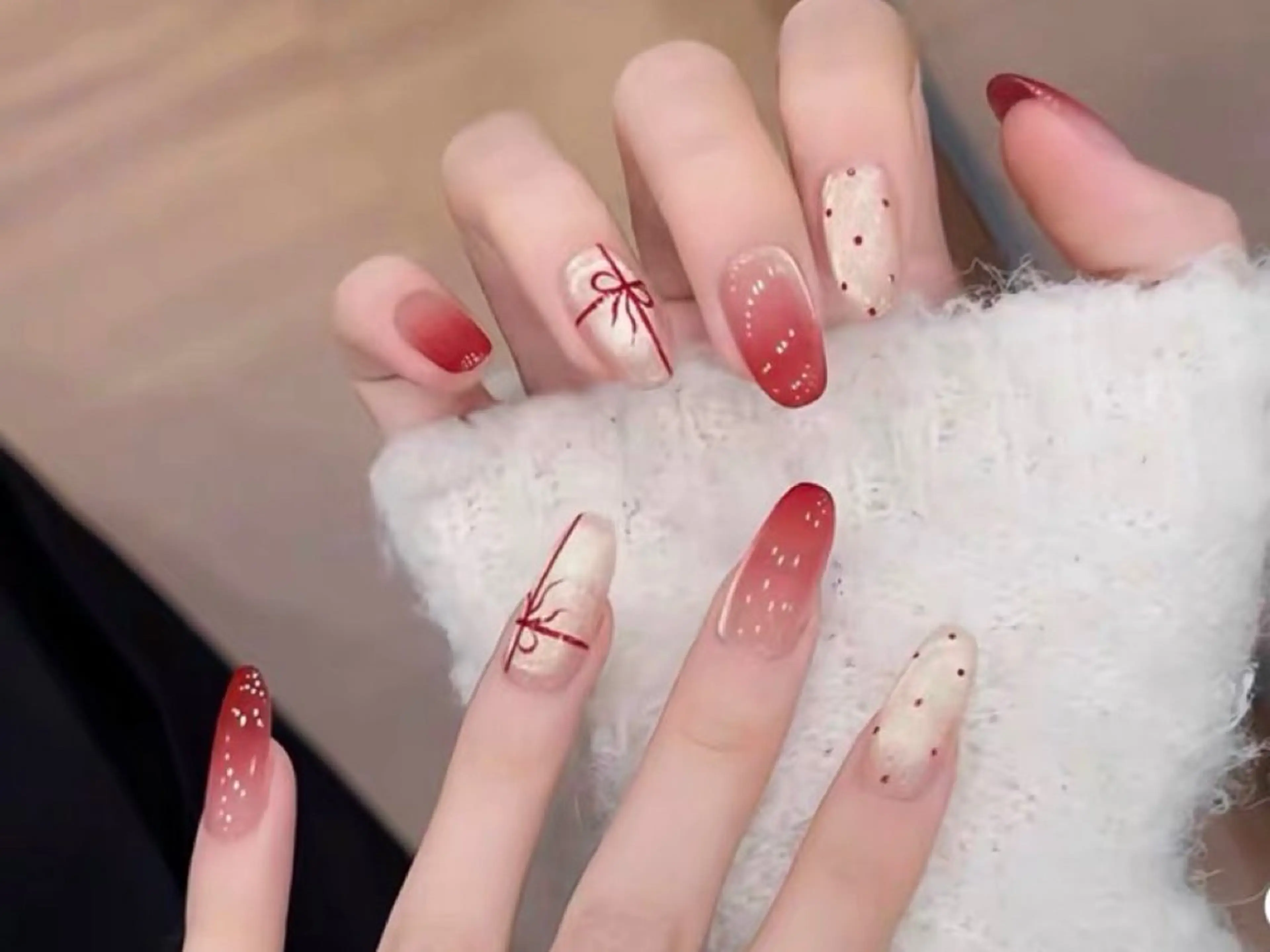 ネイル オーロラネイル チークネイル 長さ出し フットネイル フレンチネイル AND Nail 長さだし専門店のネイルデザイン