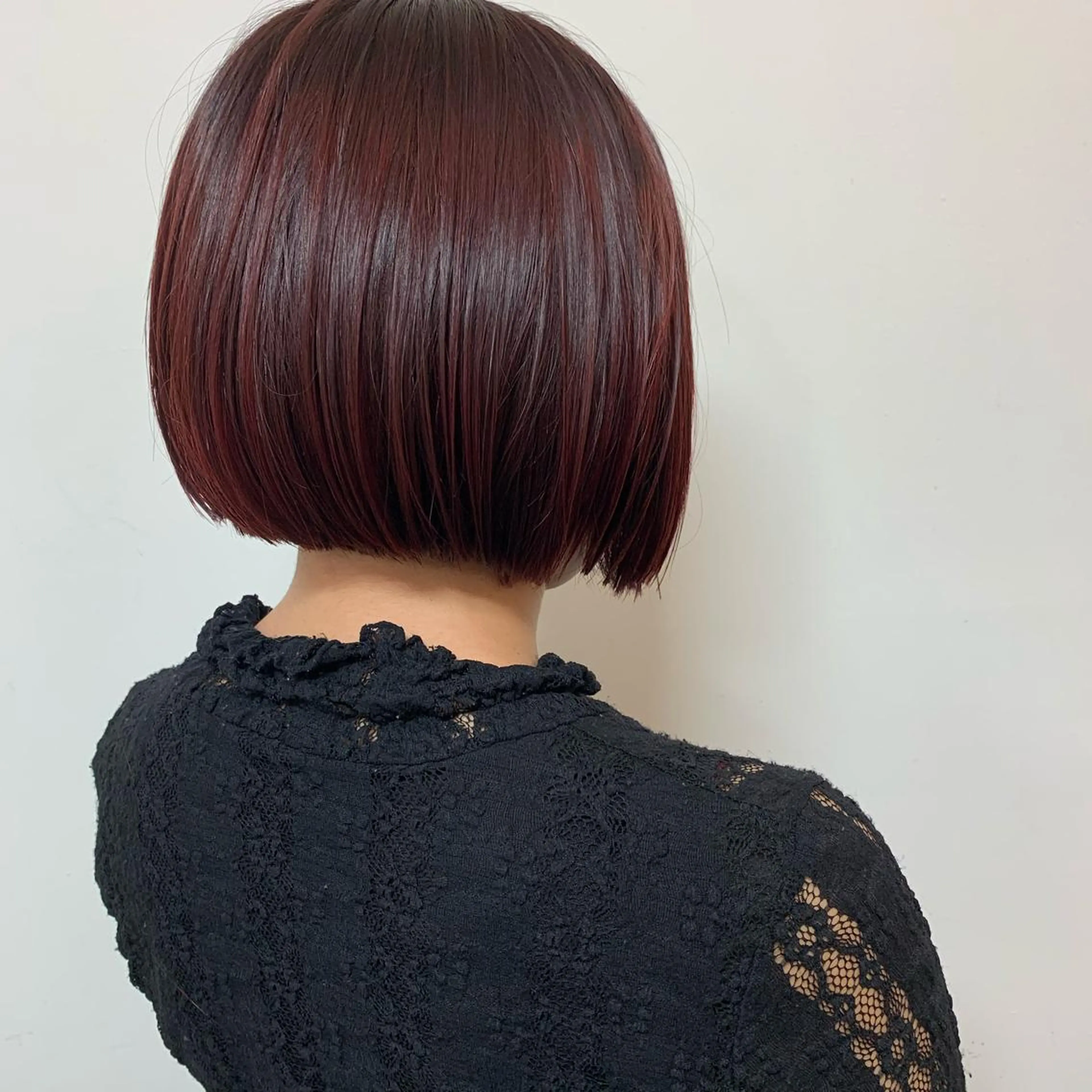 ショート カット ヘアカラー トリートメント 艶髪color💎髪 質改善ストレート大吉のヘアスタイル