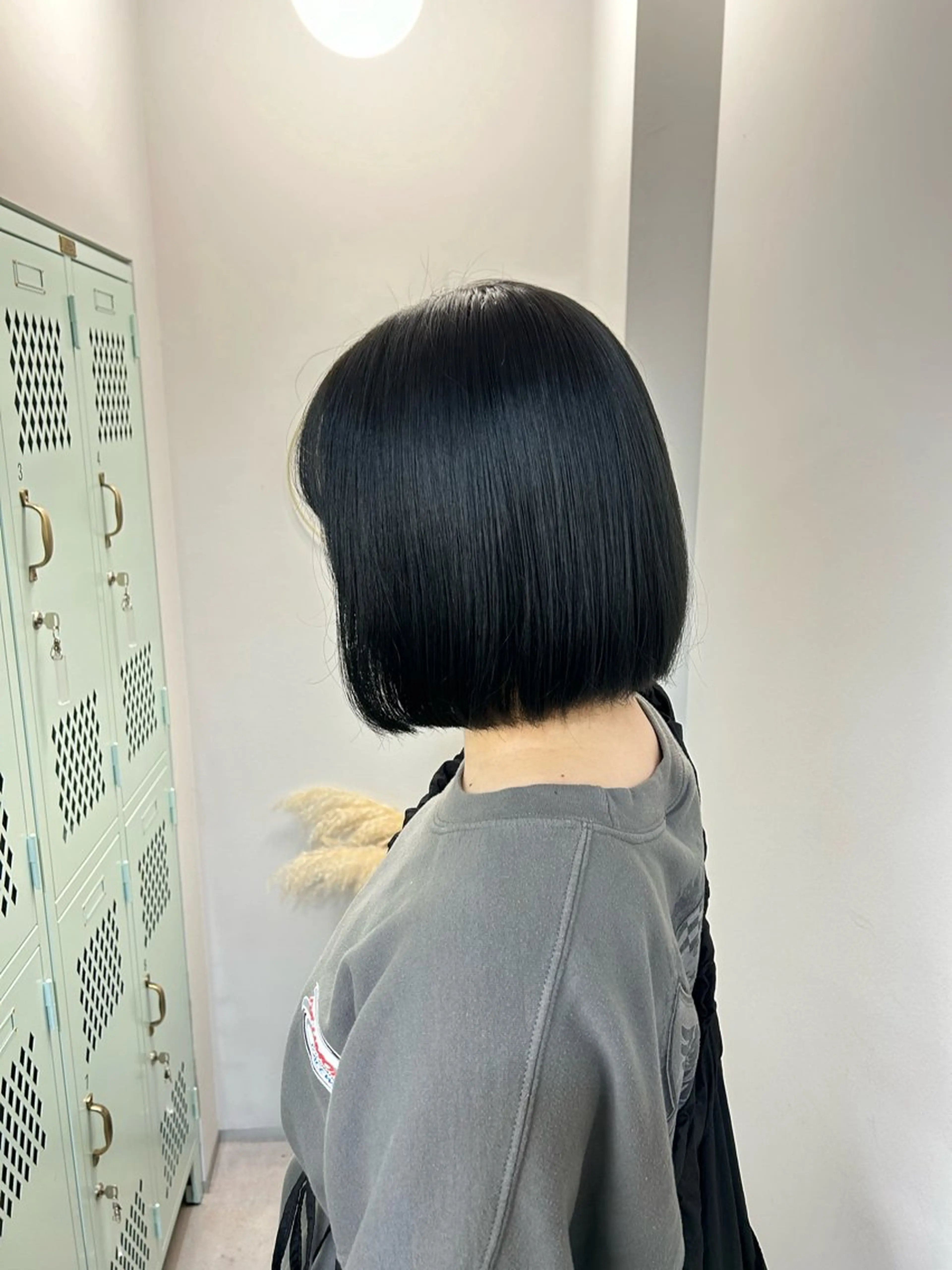 ミディアム カット ヘアカラー トリートメント AELU🌱 林千晶のヘアスタイル