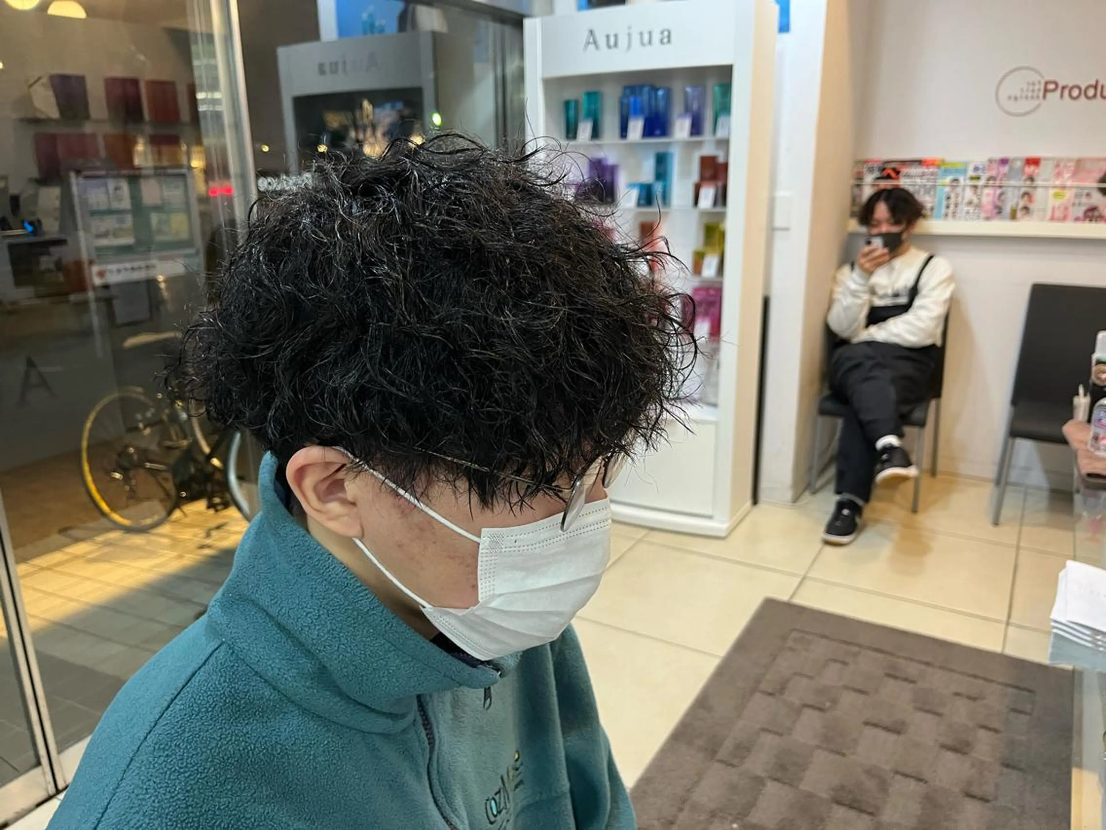 ミディアム パーマ メンズ マッシュ カット パーマ 毛流れヘアの達人 店長　須田龍世のヘアスタイル