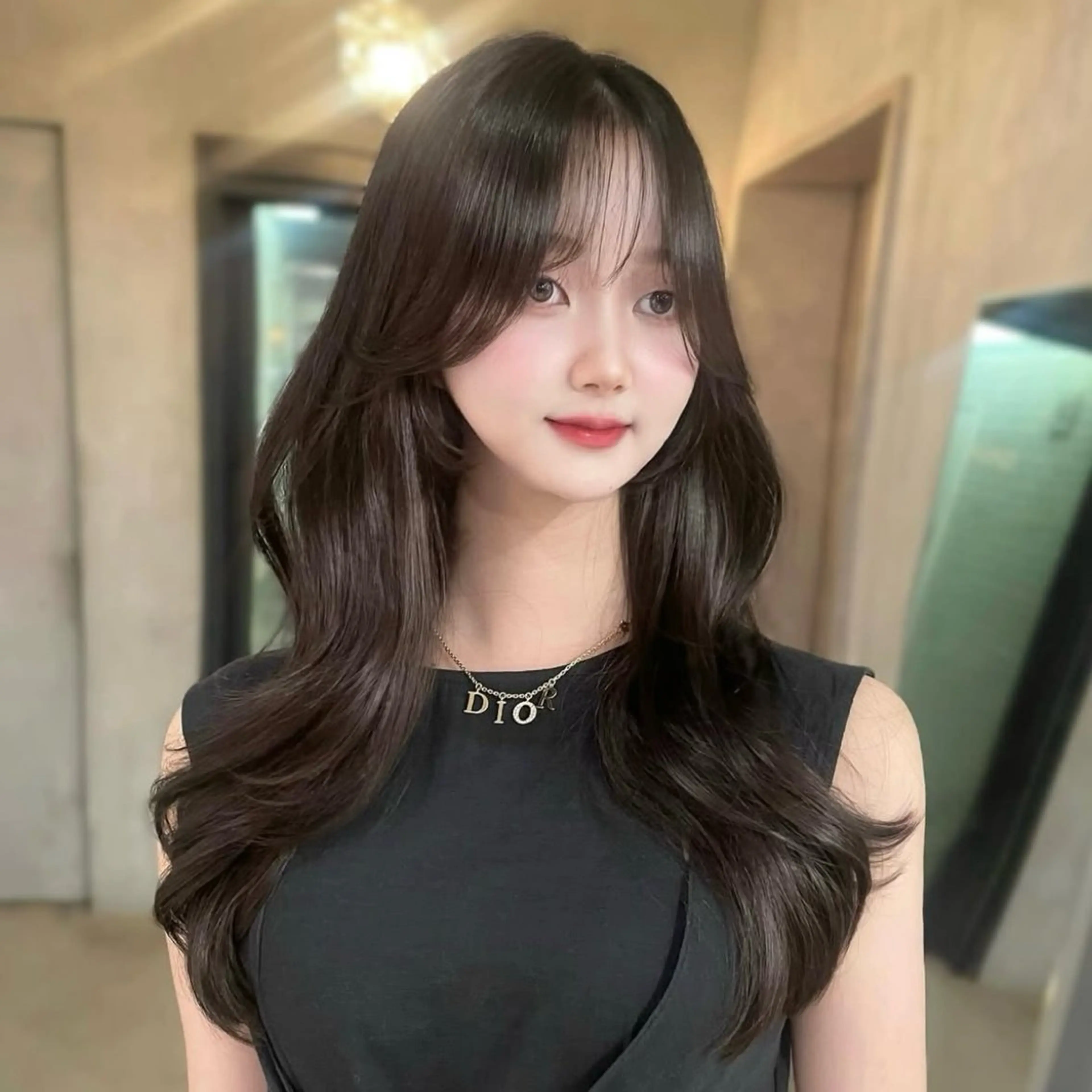 ロング カラー ブリーチ 透明感カラー グレージュ ブリーチなしカラー レイヤーカット モテ韓国ヘア/ レイヤー🤍RIKAのヘアスタイル