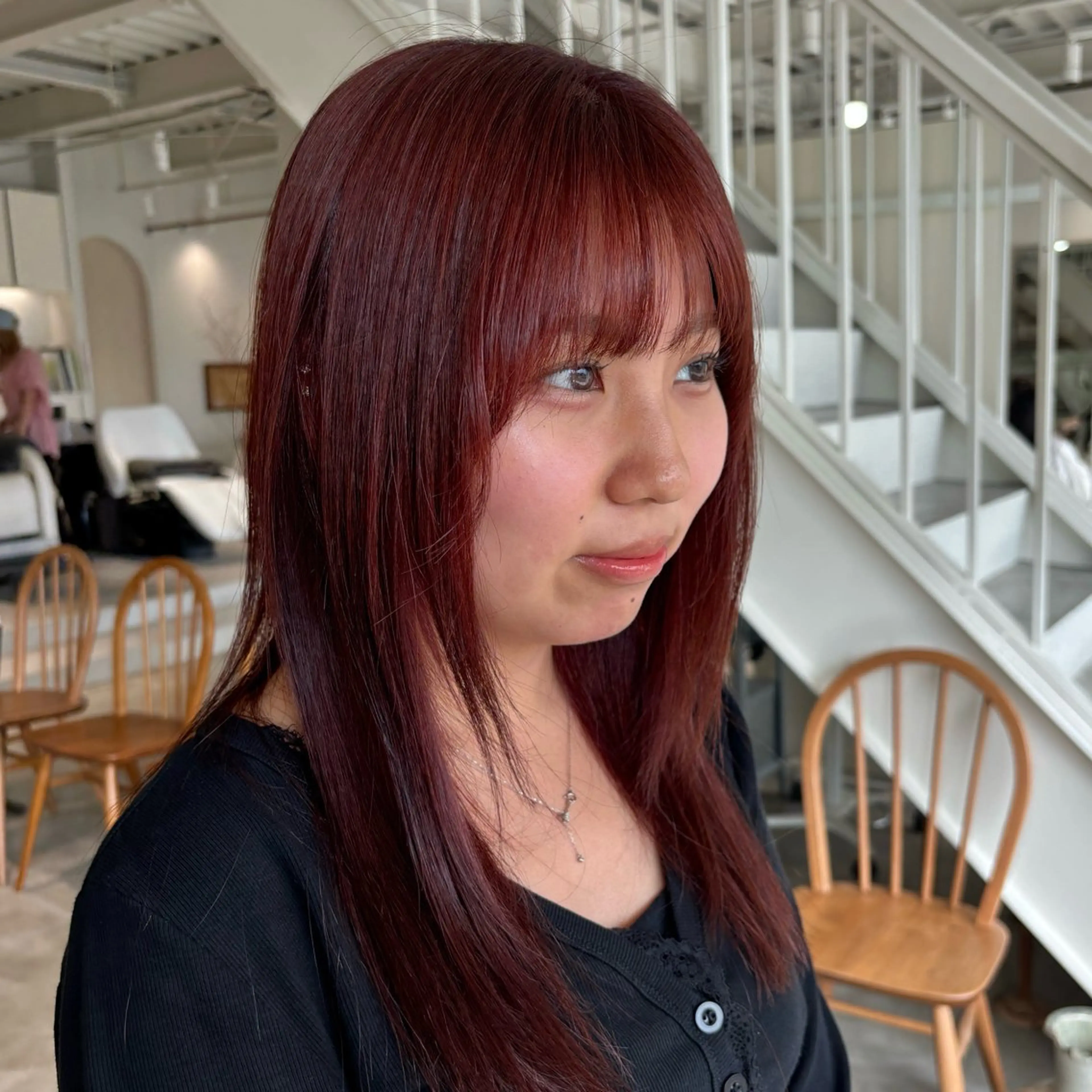 ロング カラー ブリーチ ヘアカラー 林 咲弥那のヘアスタイル