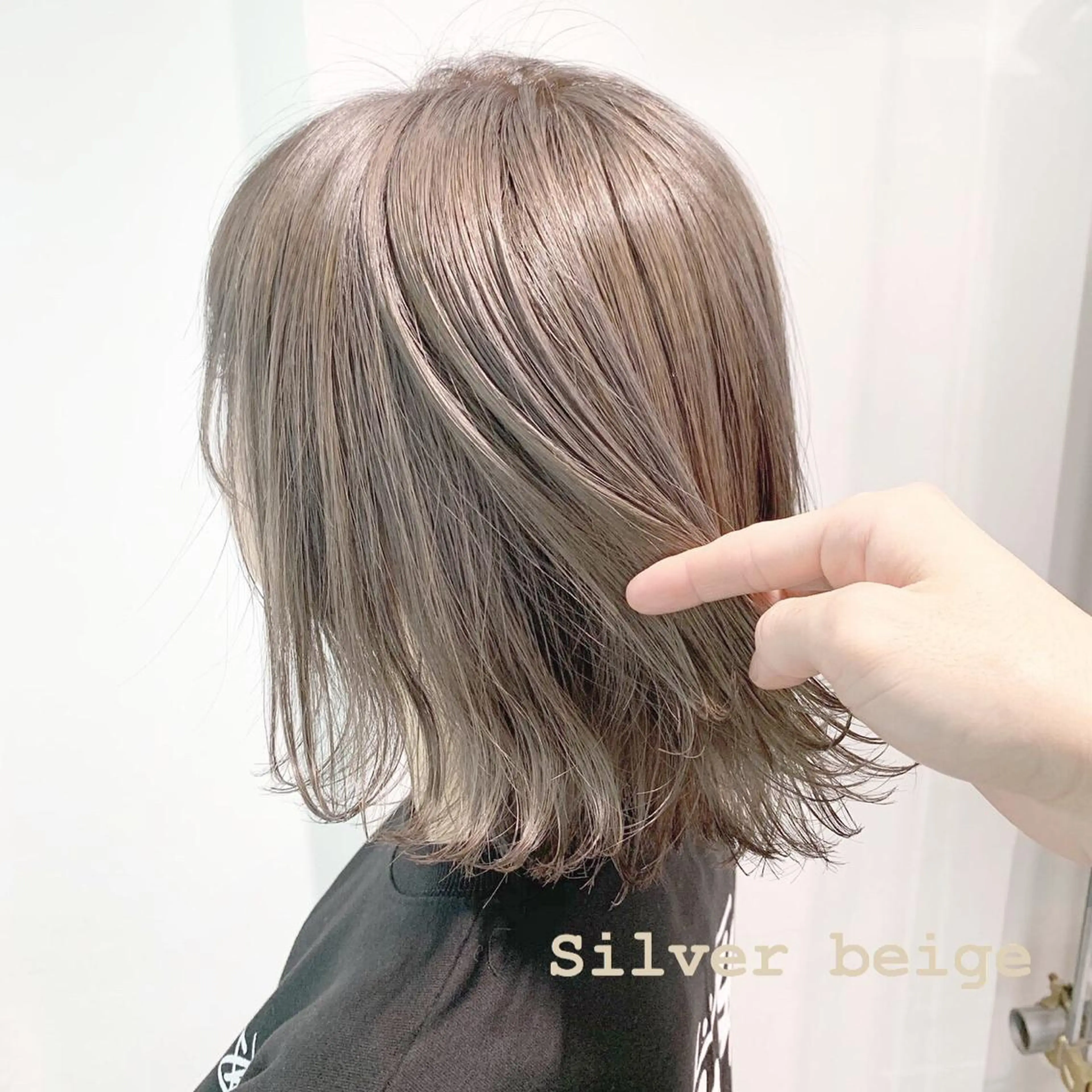 ミディアム カラー ヘアカラー 💗🤍透明感カラー 🤍💗kanonのヘアスタイル