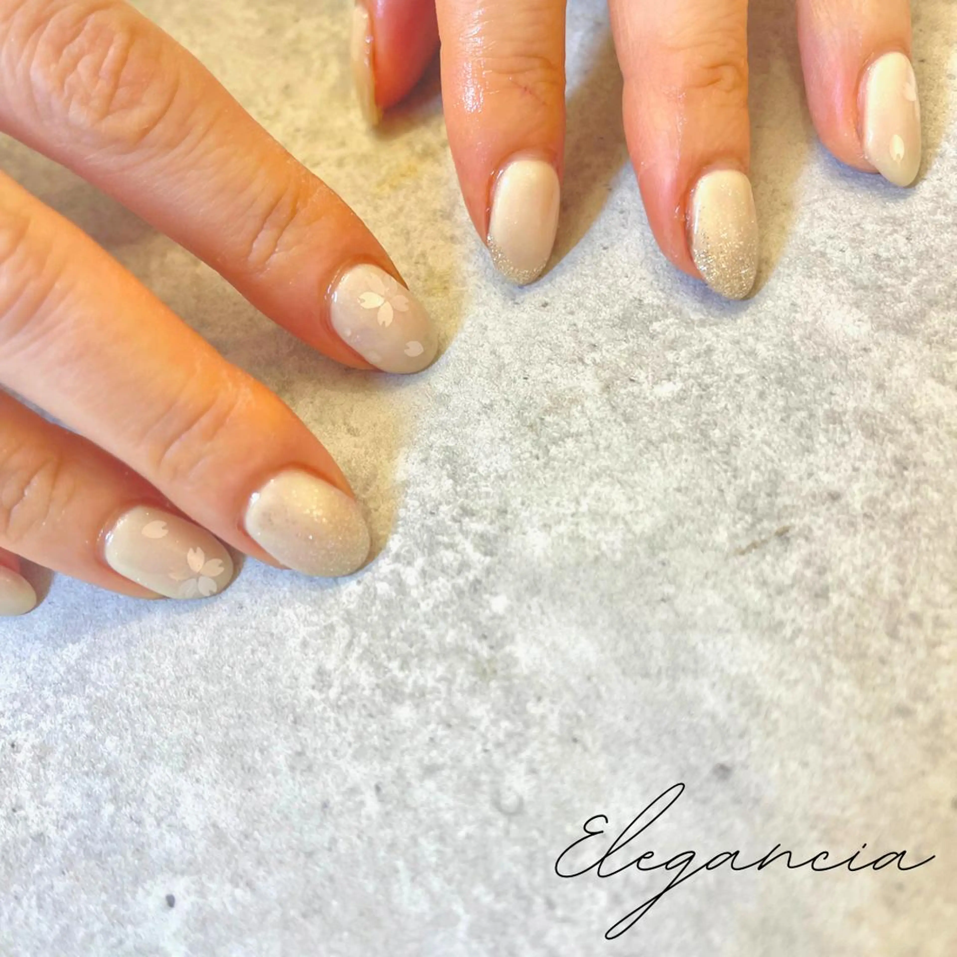 カラー ネイル ハンドネイル Elegancia. Hiromiのネイルデザイン