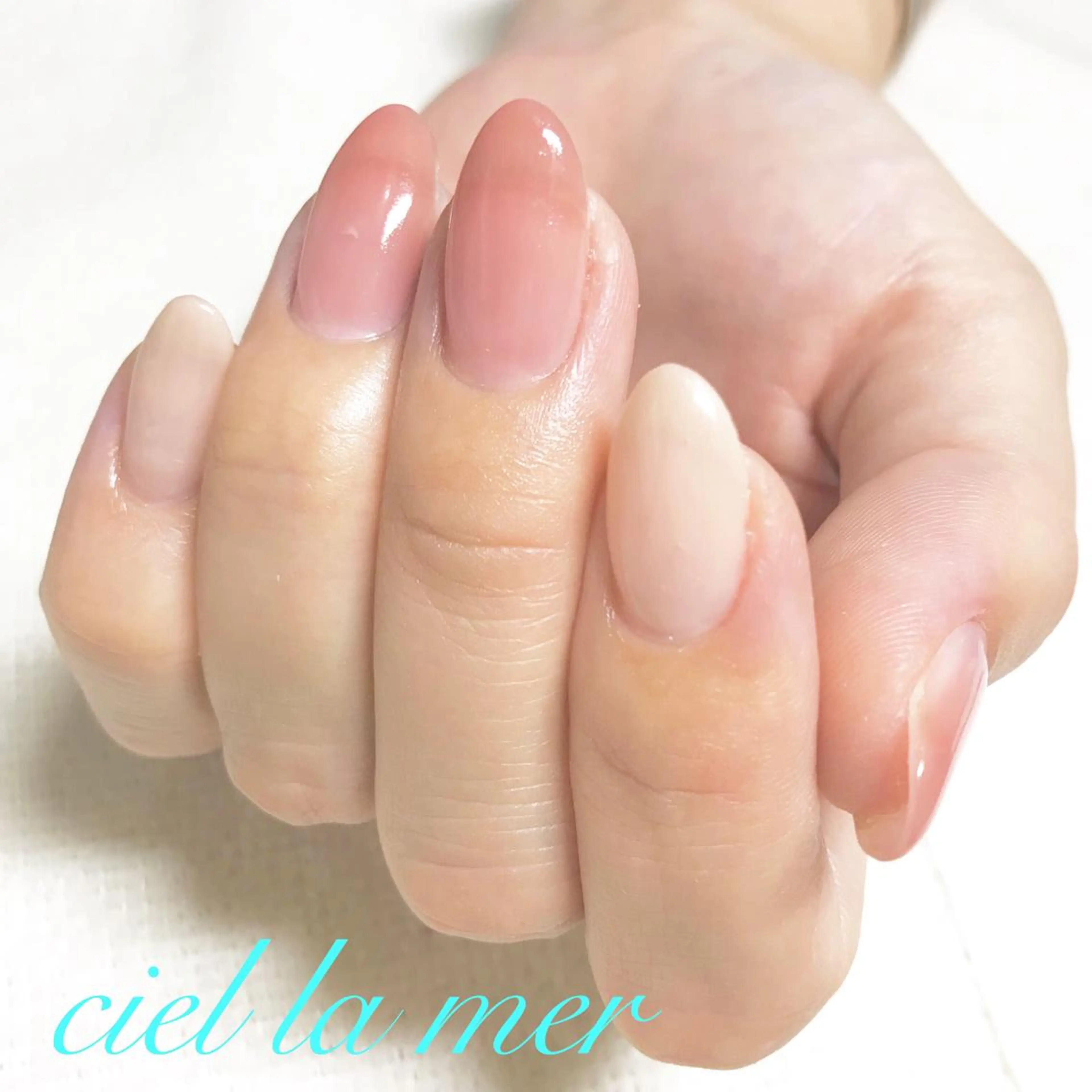 ネイル ハンドネイル フットネイル ciel la merのネイルデザイン