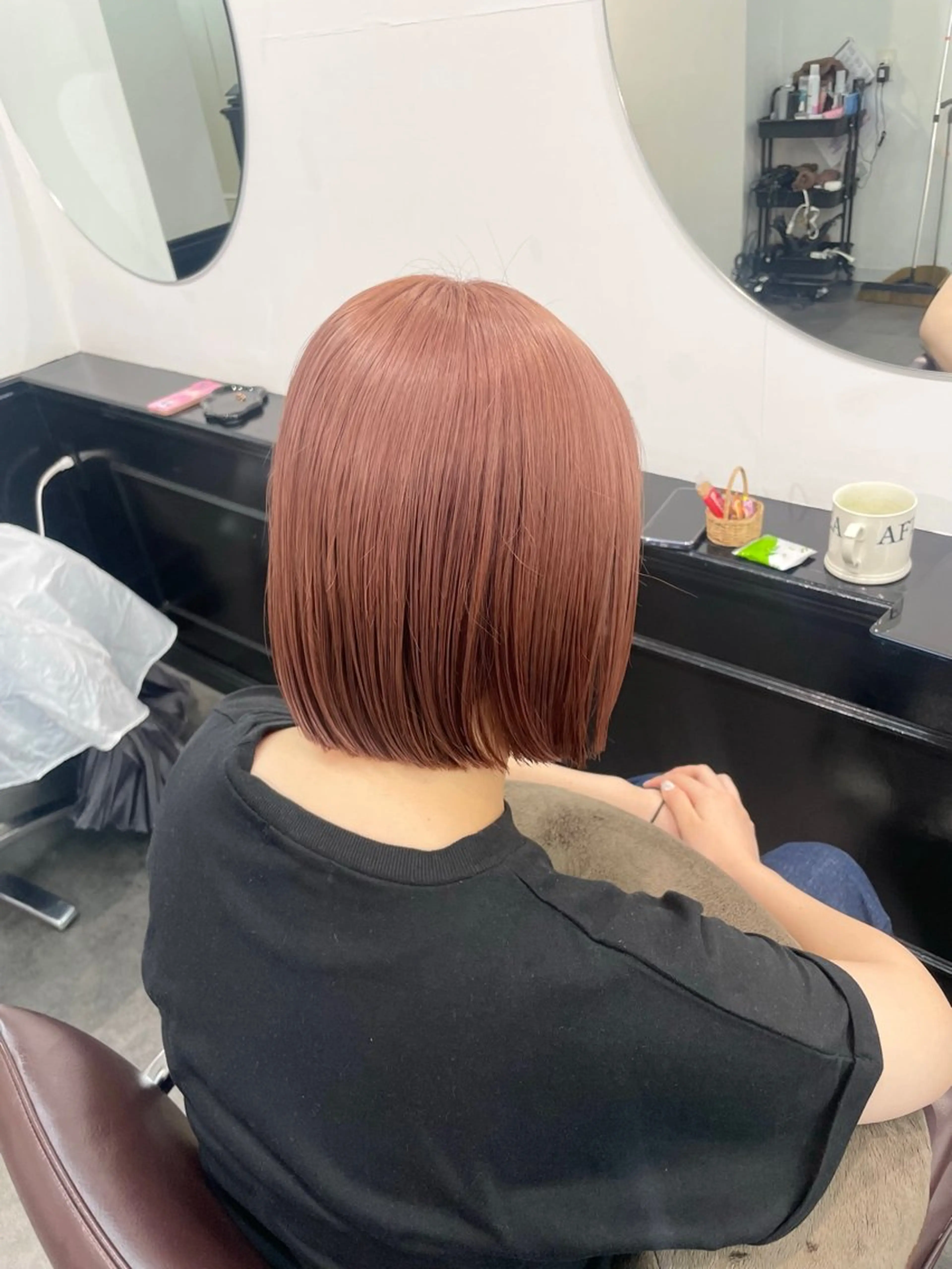 ショート カラー ヘアカラー 野町好花 レイヤー/パーマのヘアスタイル