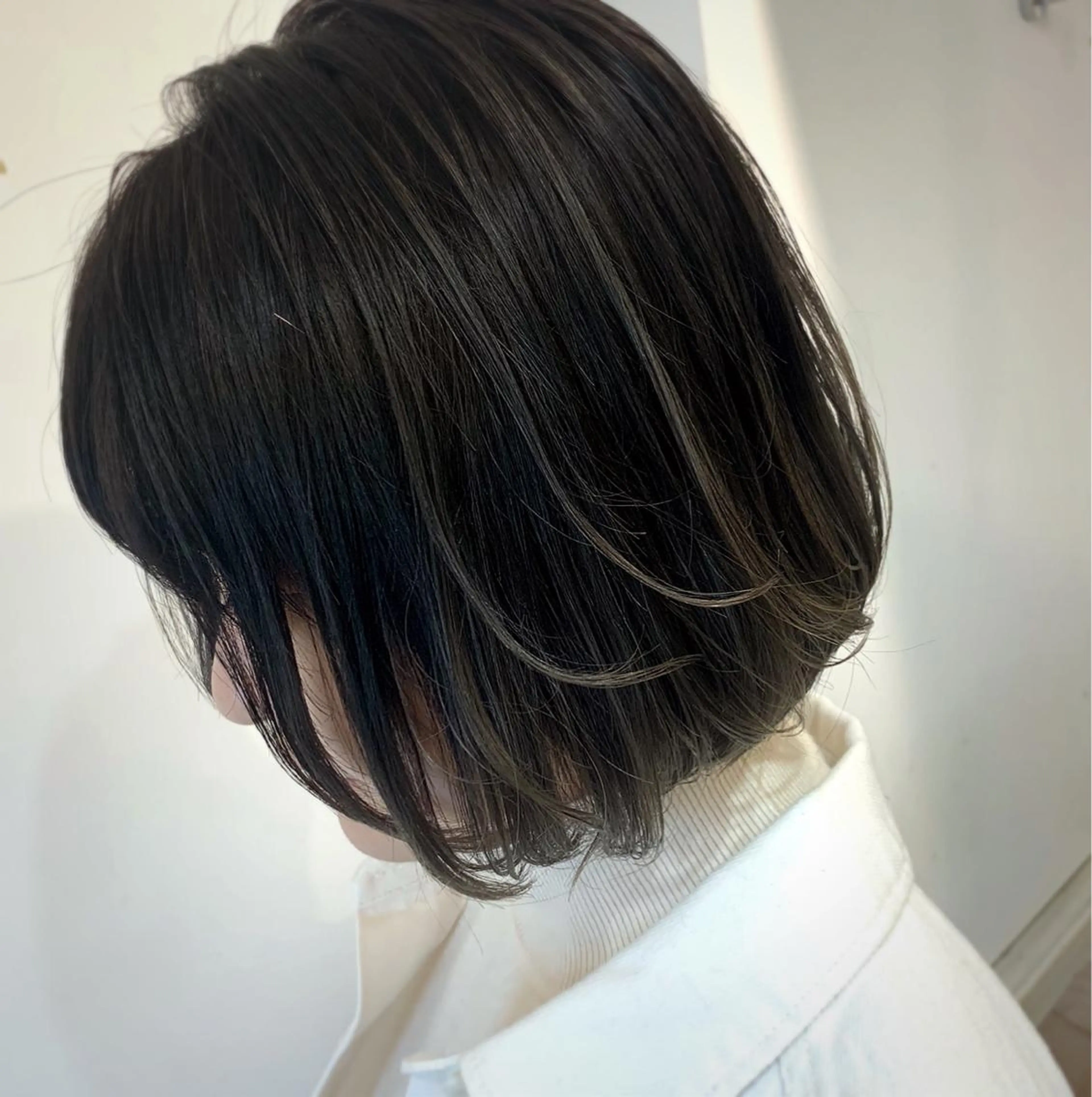 ショート カラー ショートヘア siun.シウン　京都駅前所属・木下 旬起のヘアスタイル
