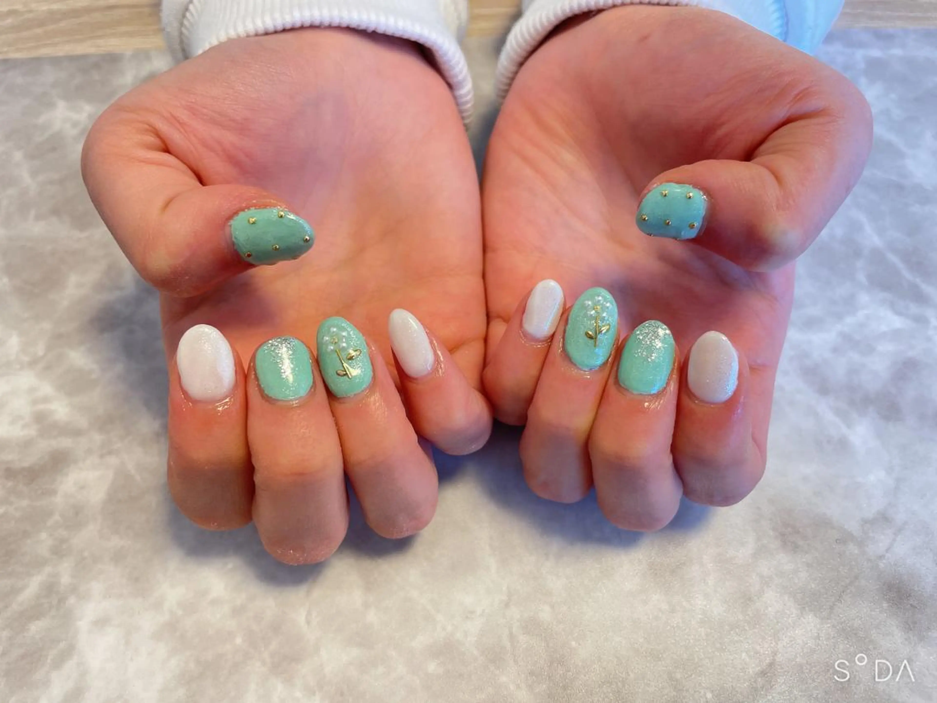 ネイル フラワーネイル 春ネイル Nail salon Betty❤︎のネイルデザイン