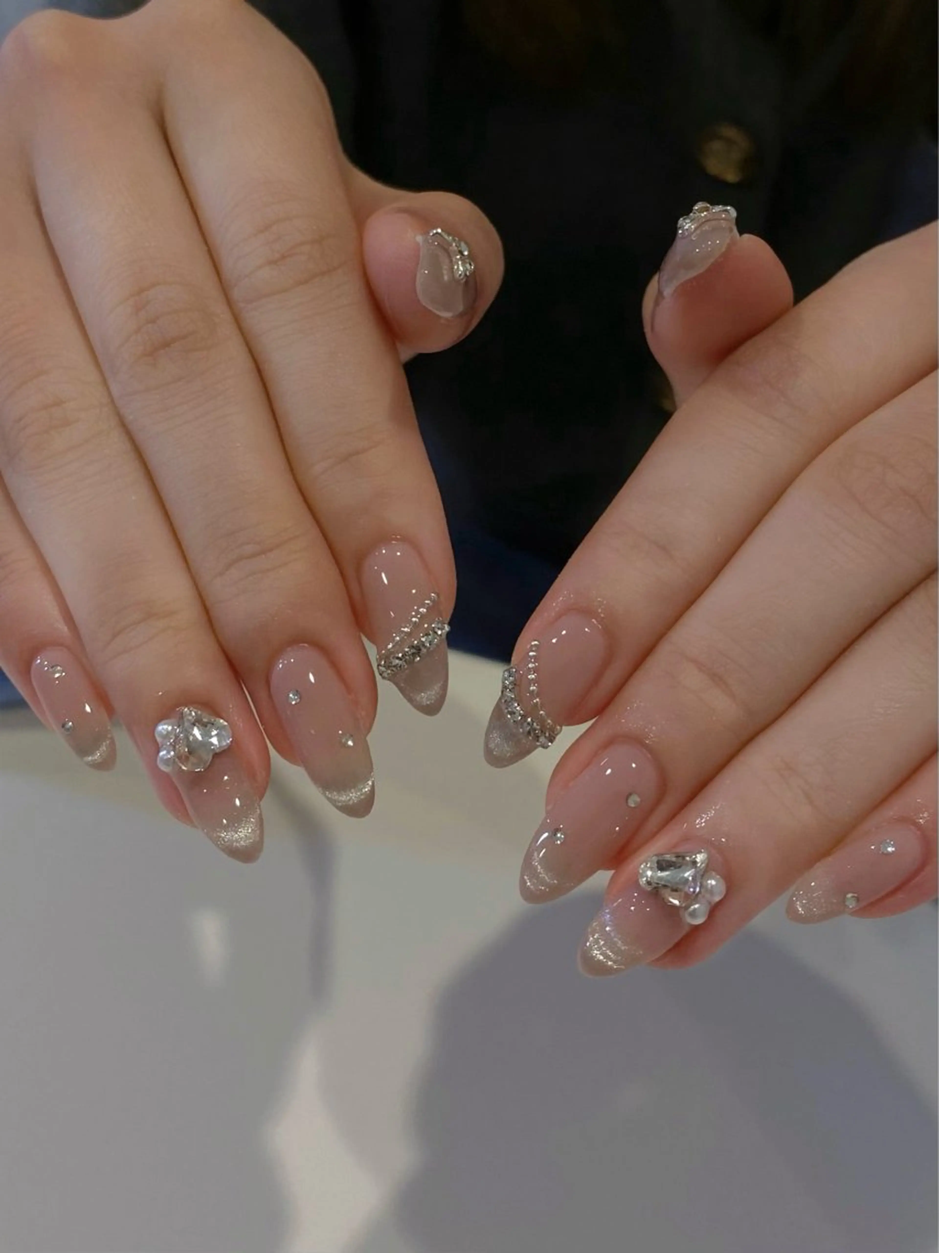 ネイル 持ち込み ハンドネイル odette Mikiのネイルデザイン