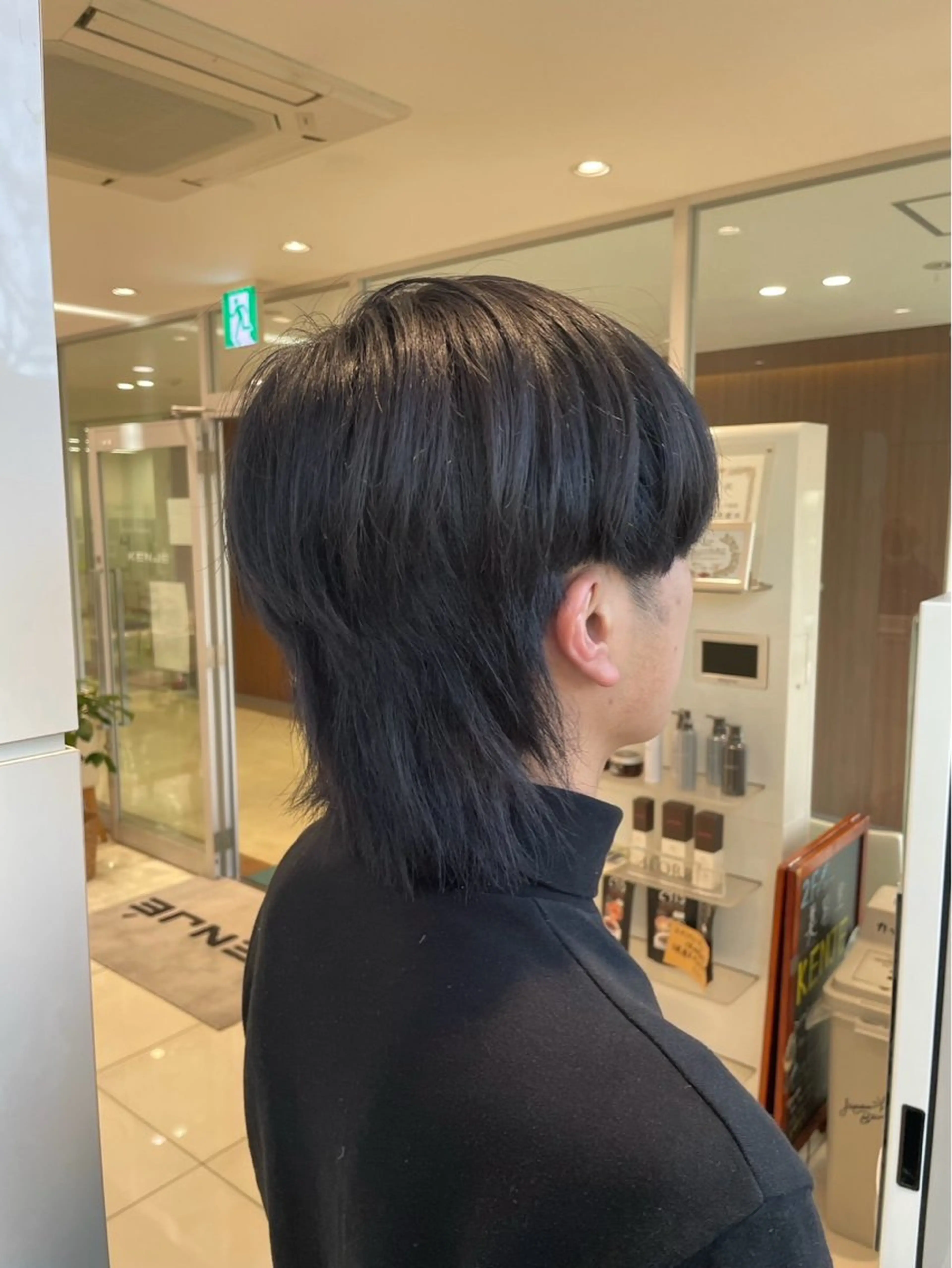 【学生限定割引】シャンプー+カット💇の写真