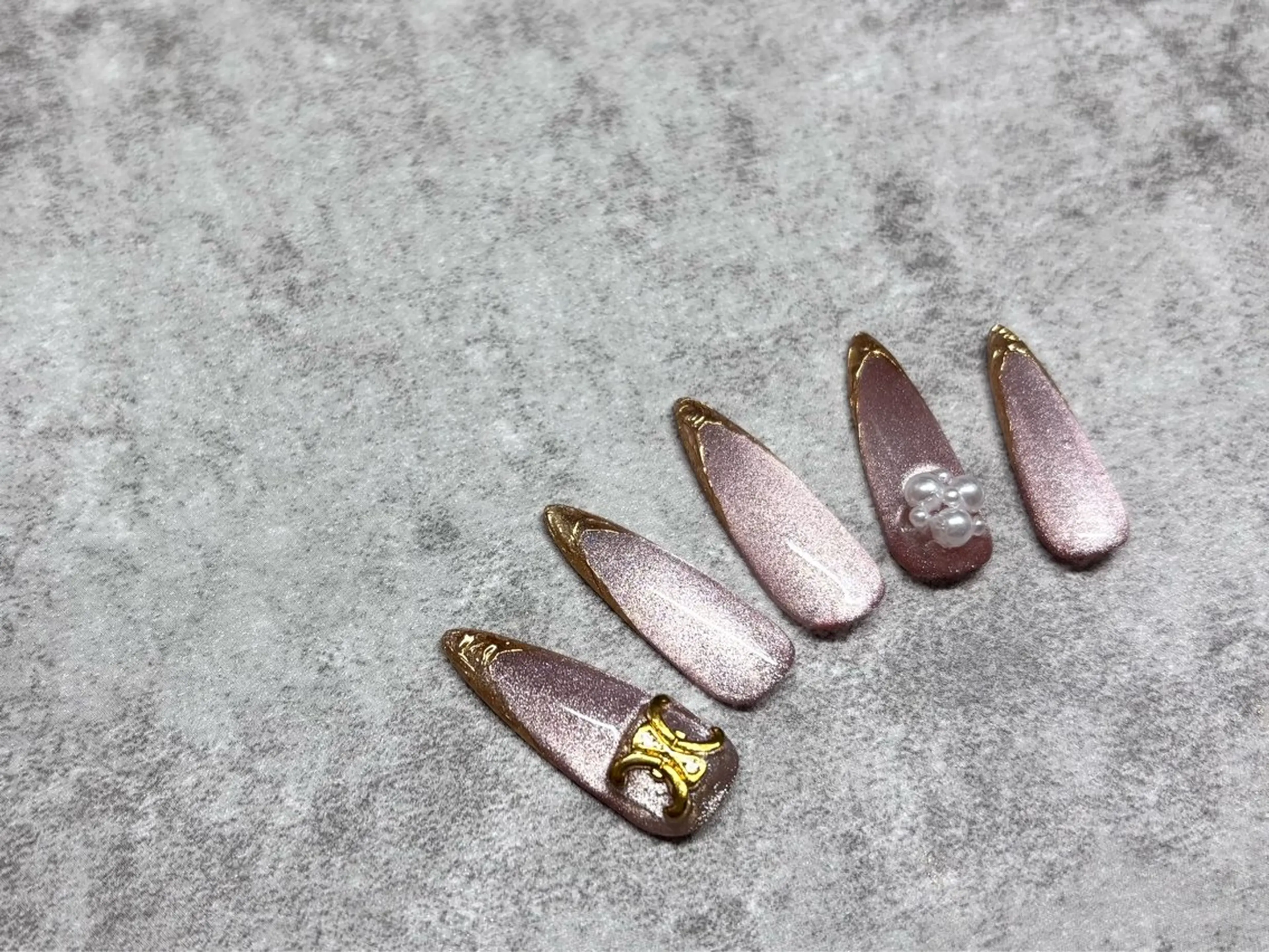 ネイル ハンドネイル ANELA ANNAのネイルデザイン