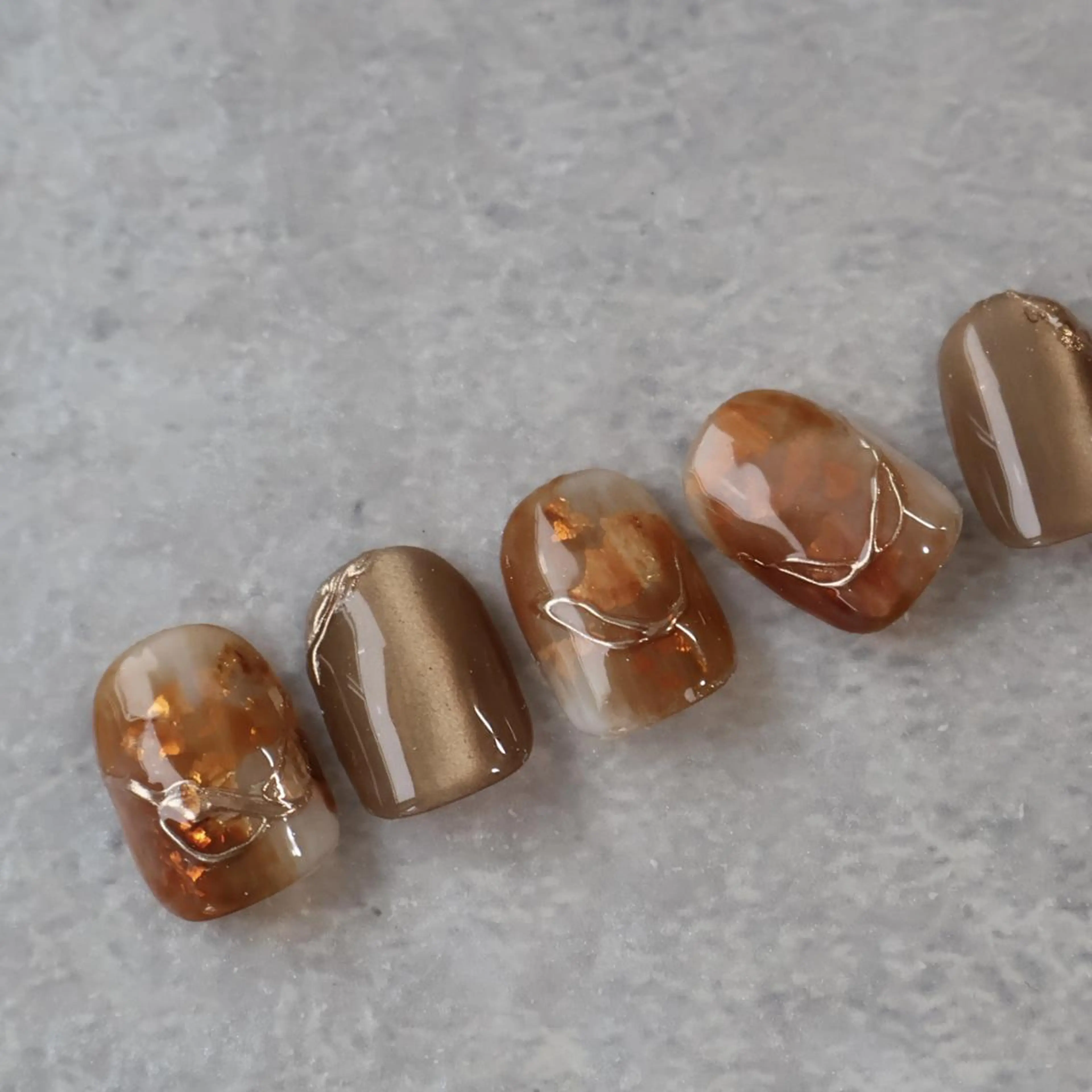 ネイル tulle 佐藤のネイルデザイン