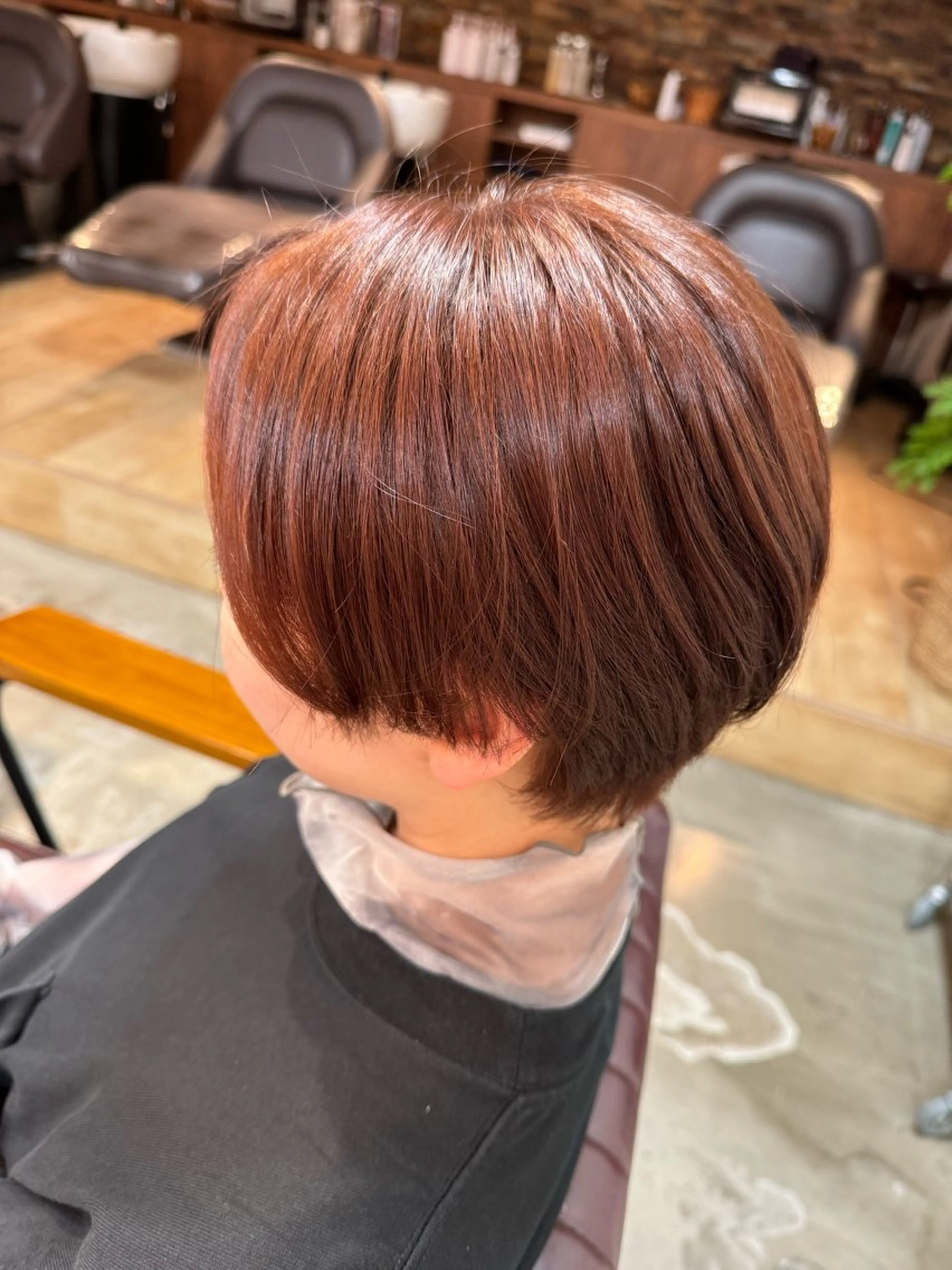 ショート カラー ブリーチ ブラウンカラー ブリーチなしカラー オレンジ オレンジブラウン カラーモデル募集 nachiのヘアスタイル