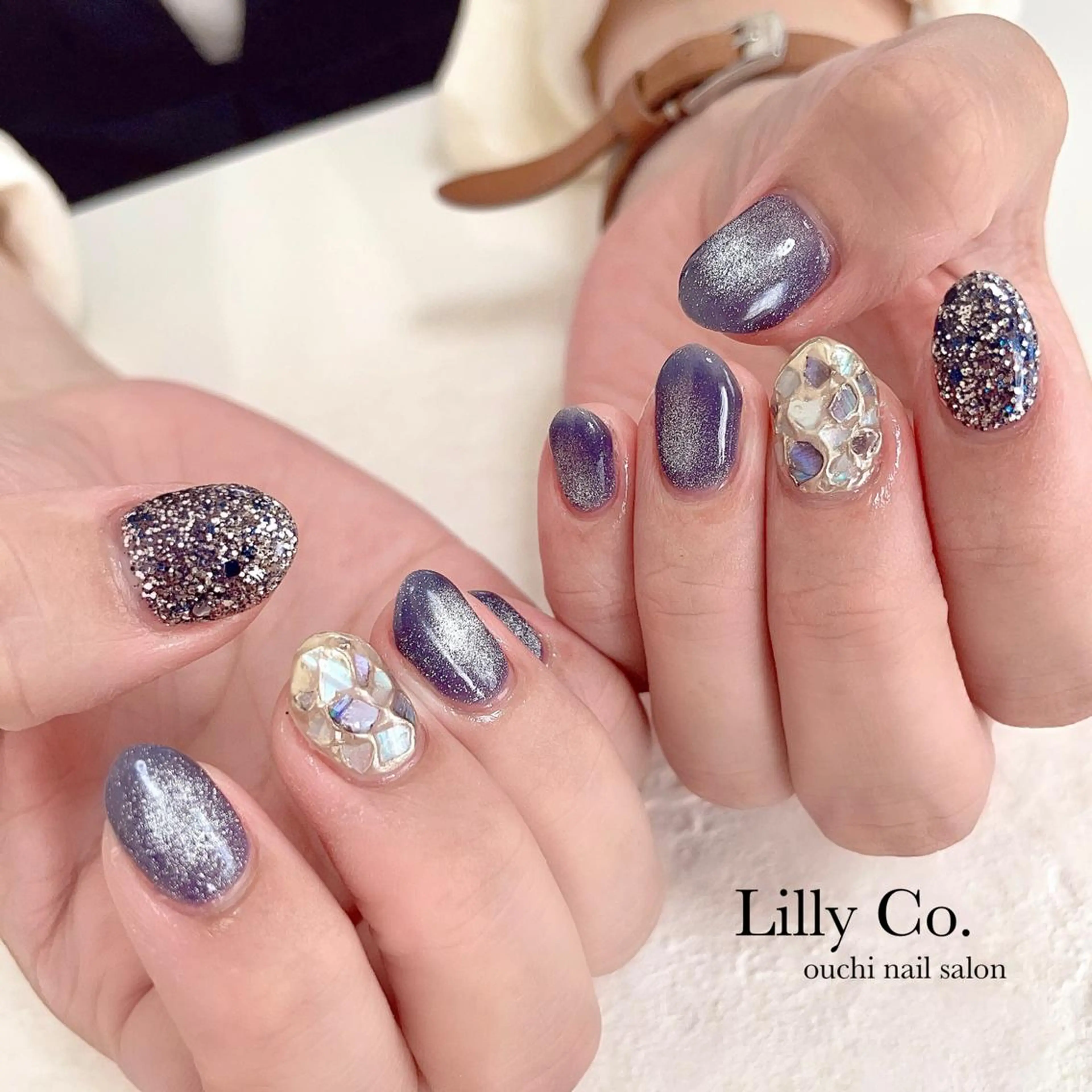 ネイル ブルー 春ネイル ハンドネイル ハンドケア Lilly Co.のネイルデザイン