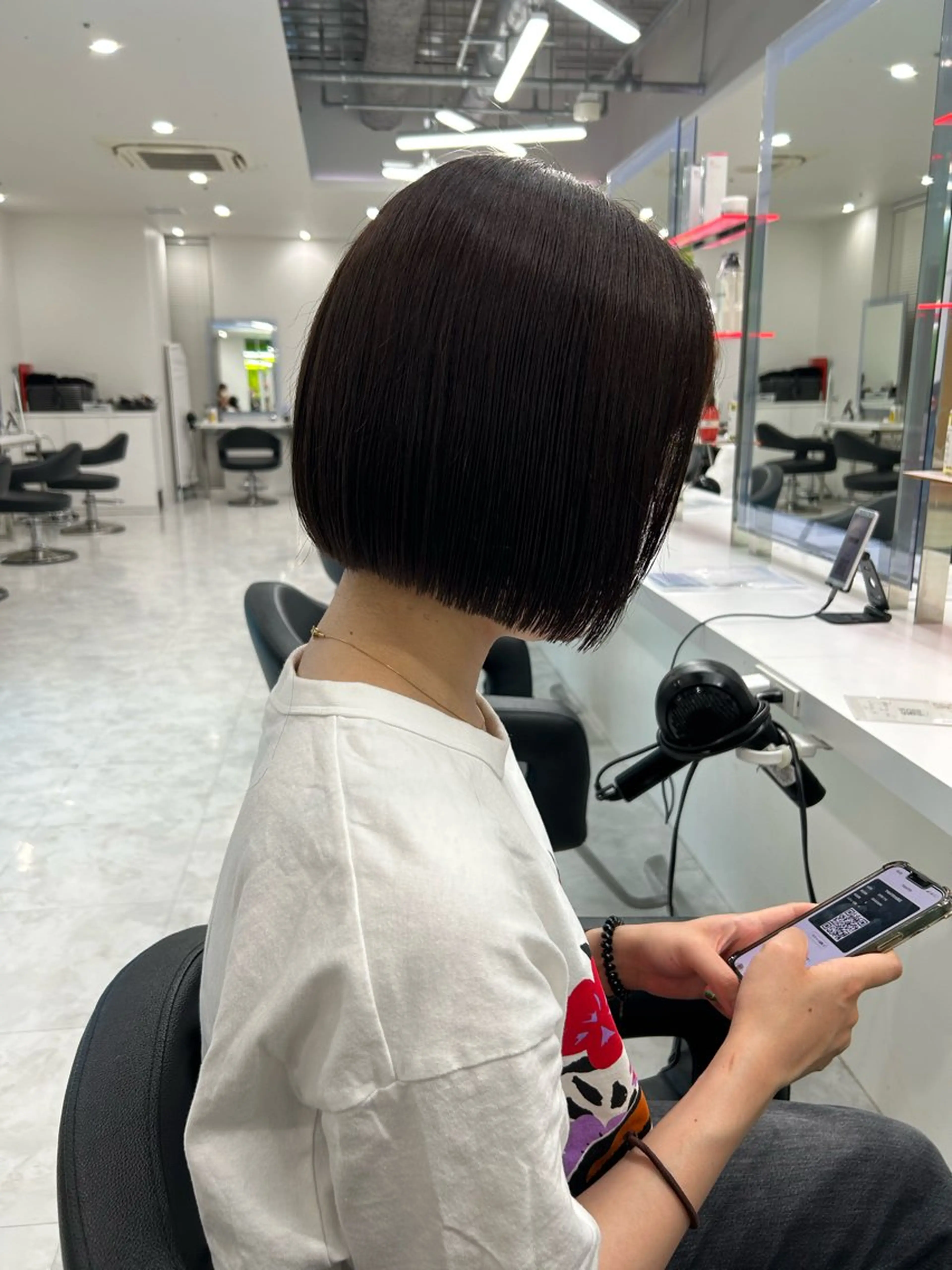 ショート カラー カット ヘッドスパ ヘアセット 💖透け感ベージュ KOTA💖のヘアスタイル