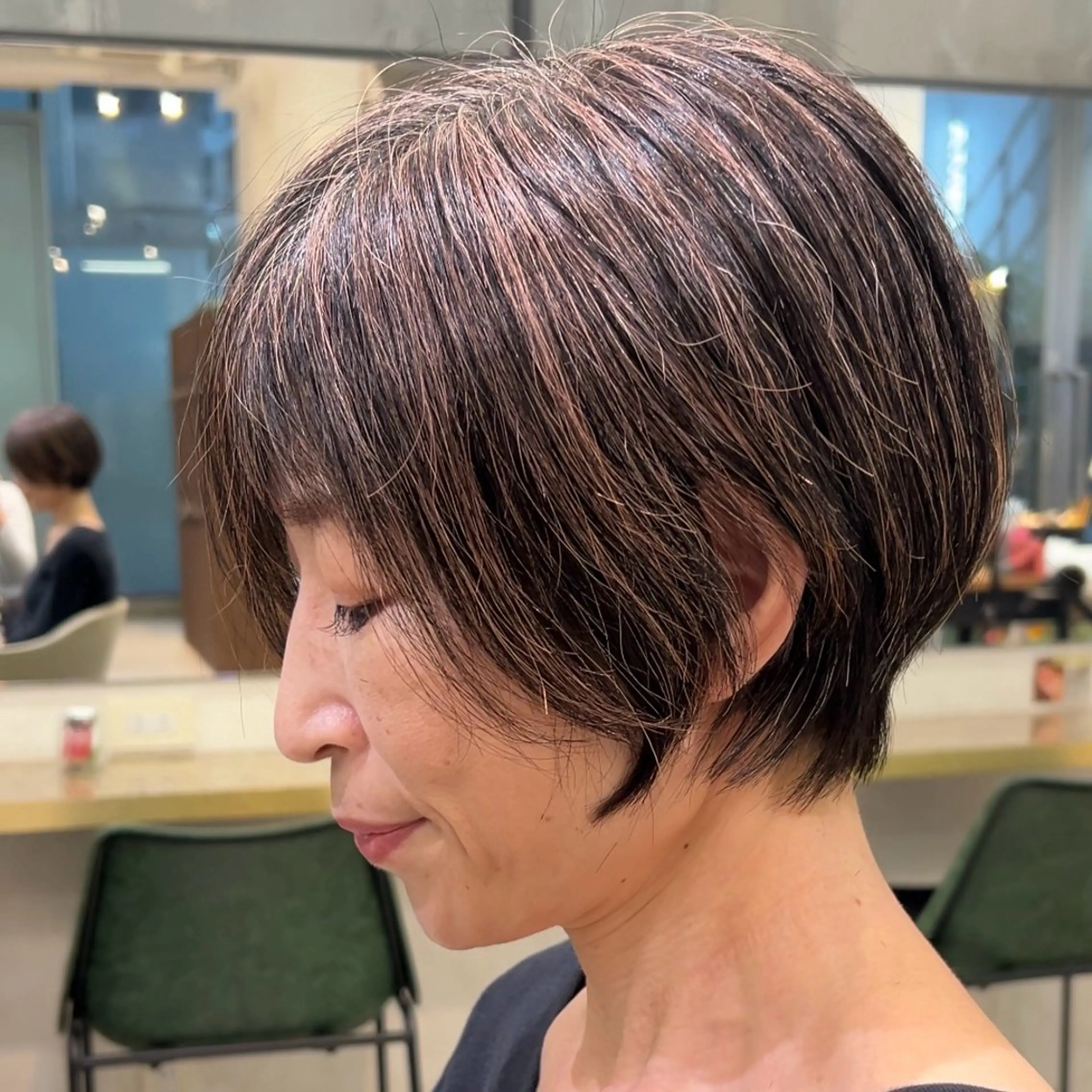 ショート 縮毛矯正支持率NO. 1/中﨑葵🕊️✨のヘアスタイル