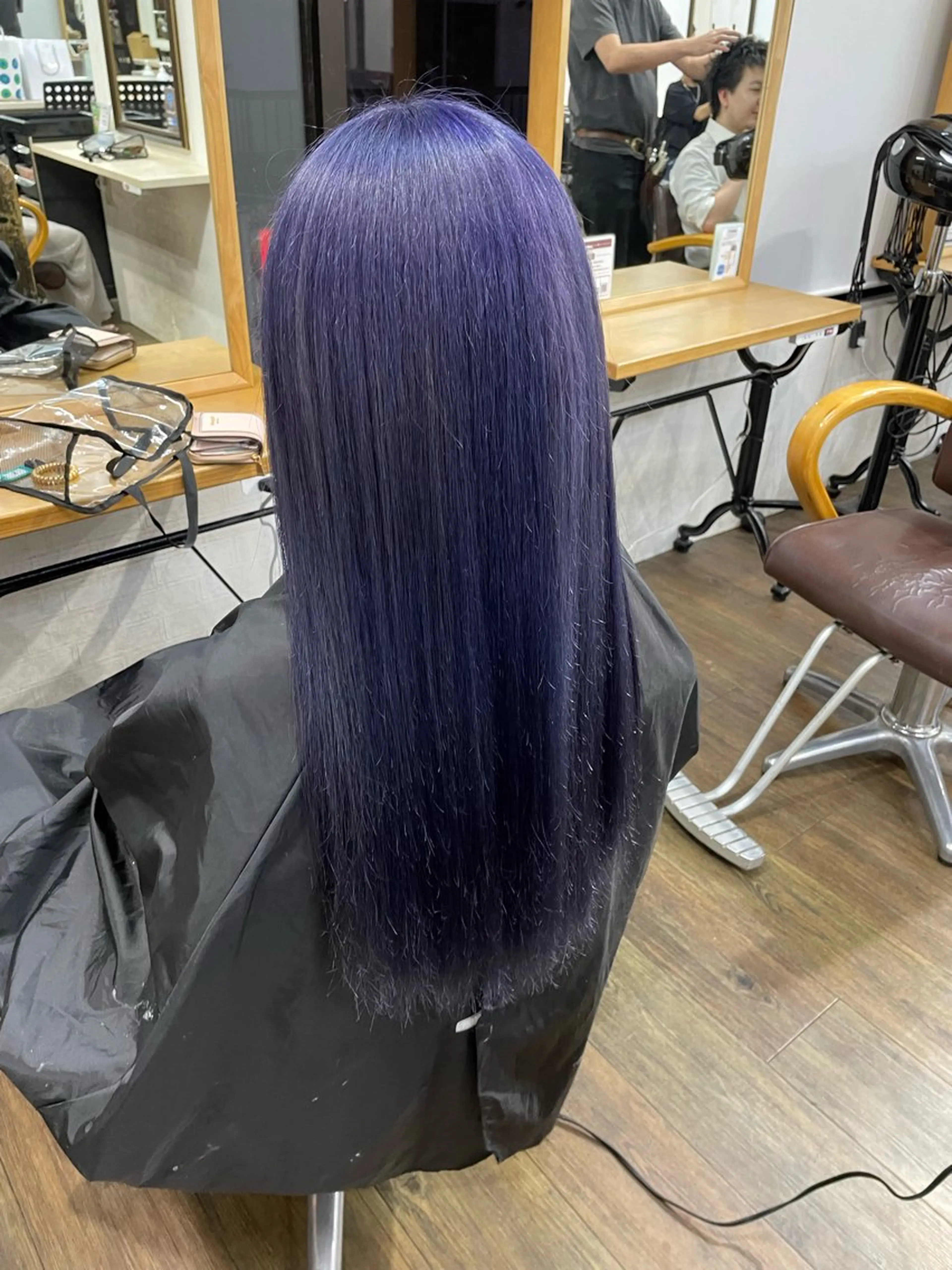 ロング ヘアカラー トリートメント 田子🦋ハイトーン 🫐耳つぼジュエリーのヘアスタイル