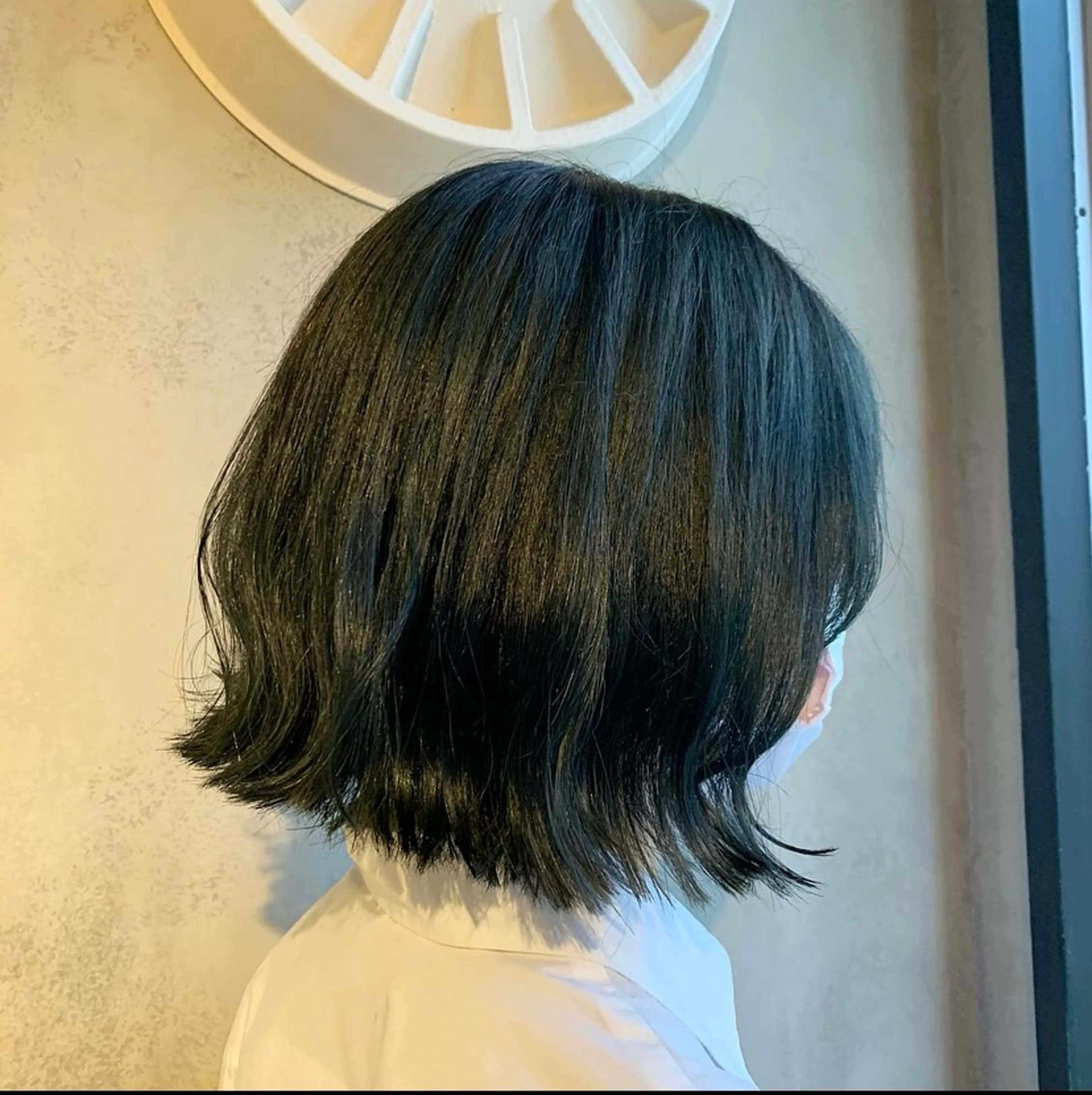 ショート カット ヘアカラー トリートメント 顔まわりカット/ 艶感カラー/sikiのヘアスタイル