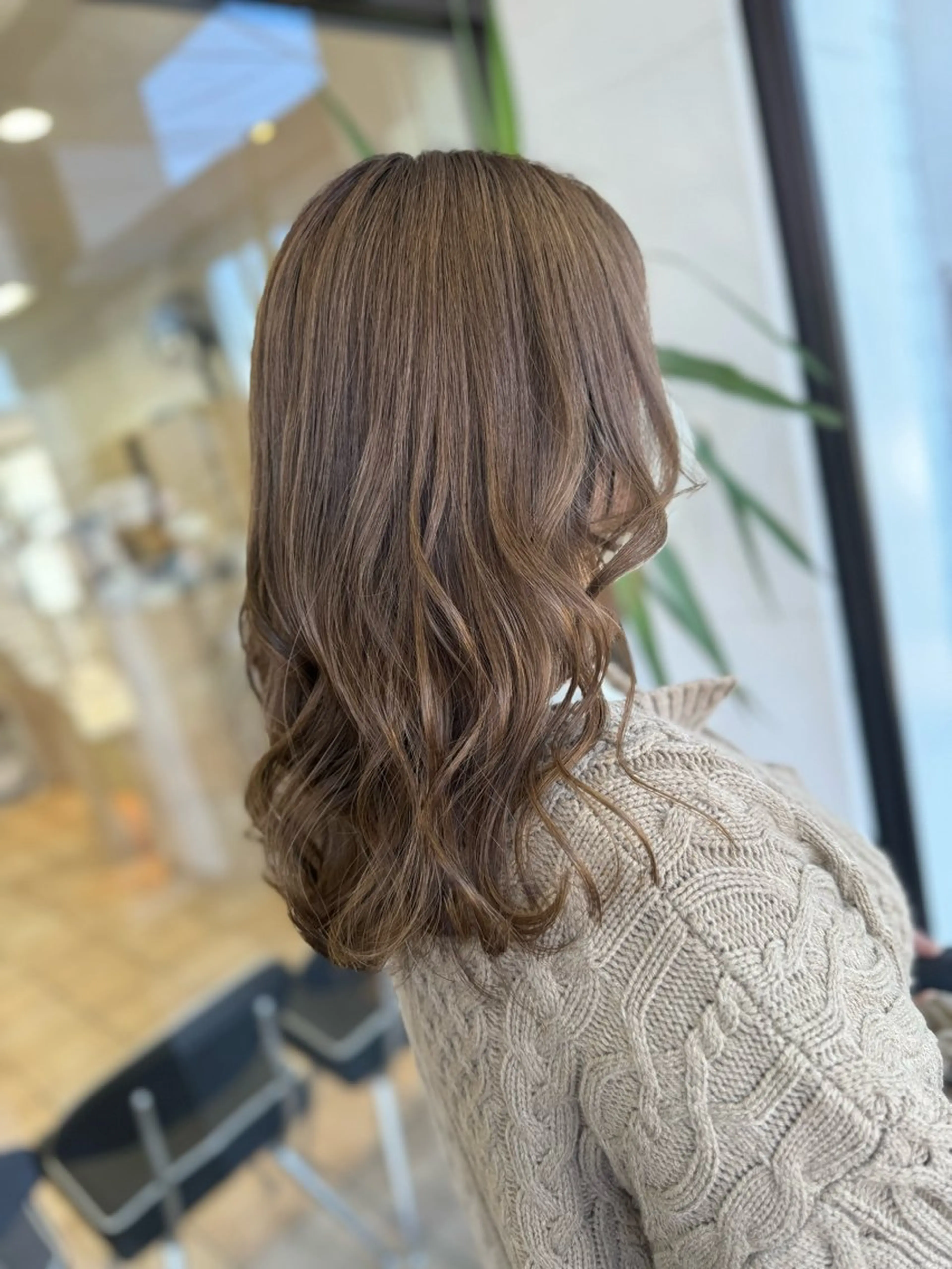 セミロング ヘアカラー トリートメント 🇰🇷韓国風顔周り NANAMI🇰🇷のヘアスタイル