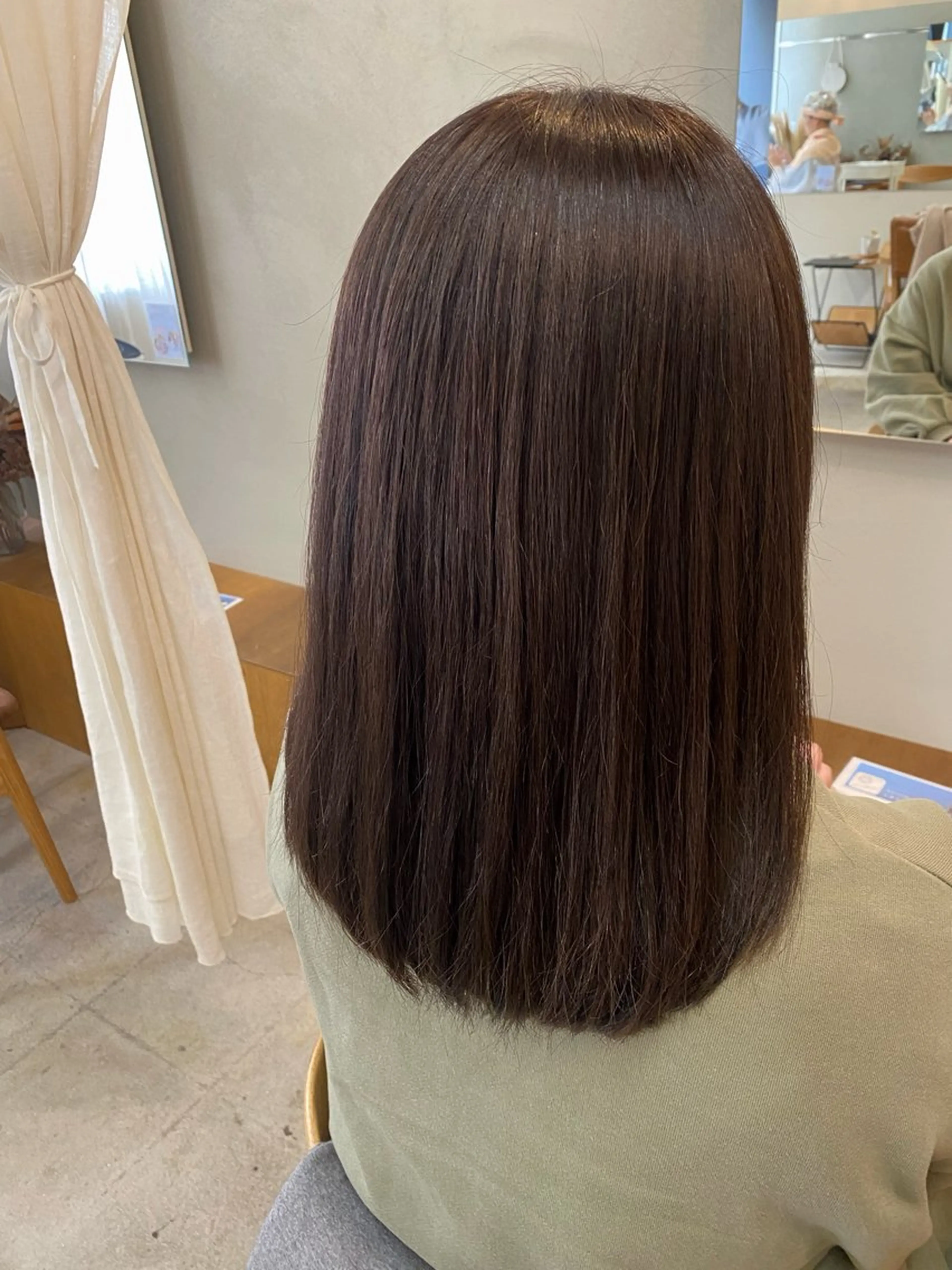 ミディアム カット ヘアカラー トリートメント 🌻花屋併設🌻濱 幸帆のヘアスタイル