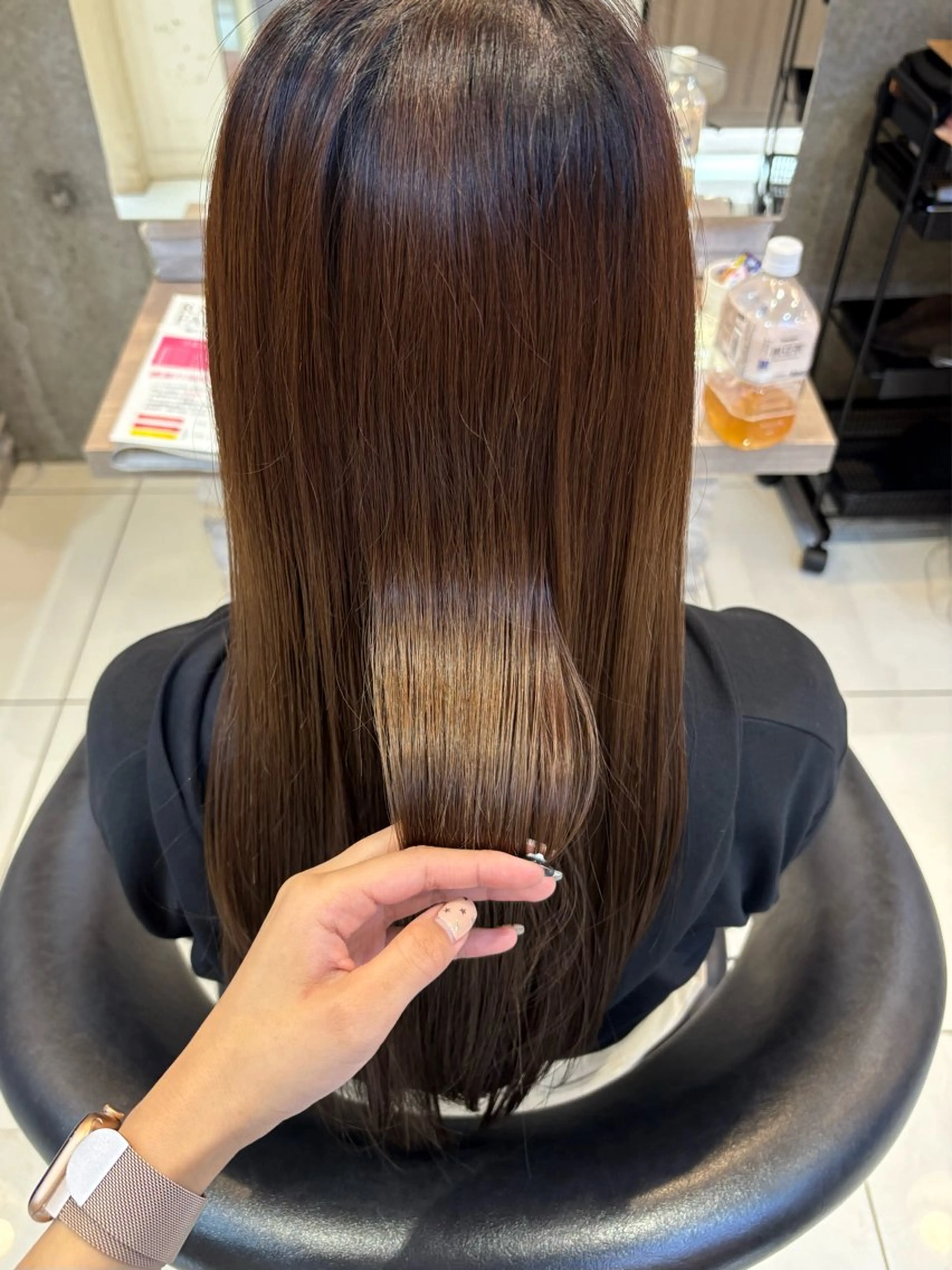 ロング カット seek next アヤノのヘアスタイル