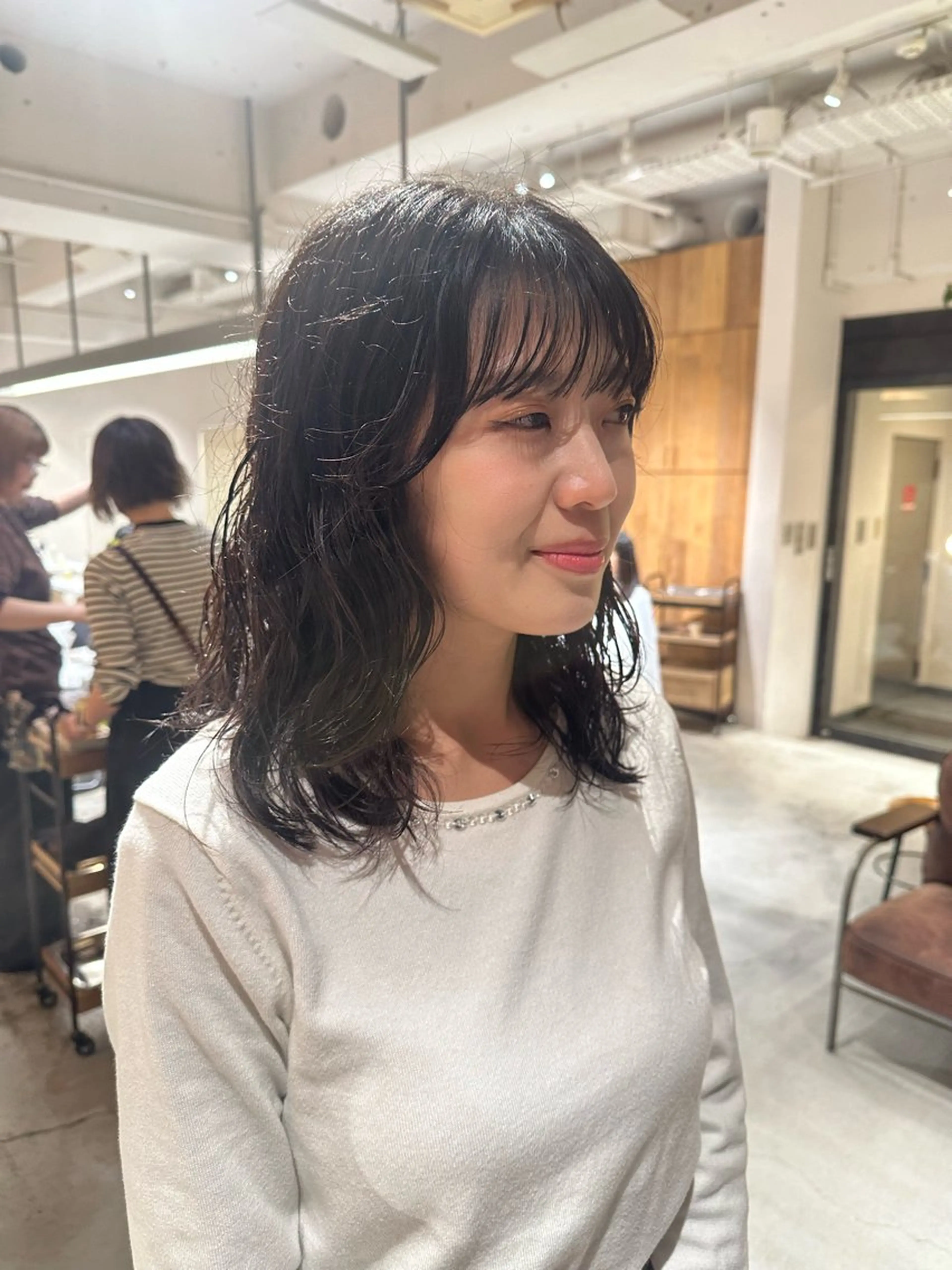 ミディアム パーマ ミディアムパーマ カット パーマ 優依 / Room烏丸のヘアスタイル