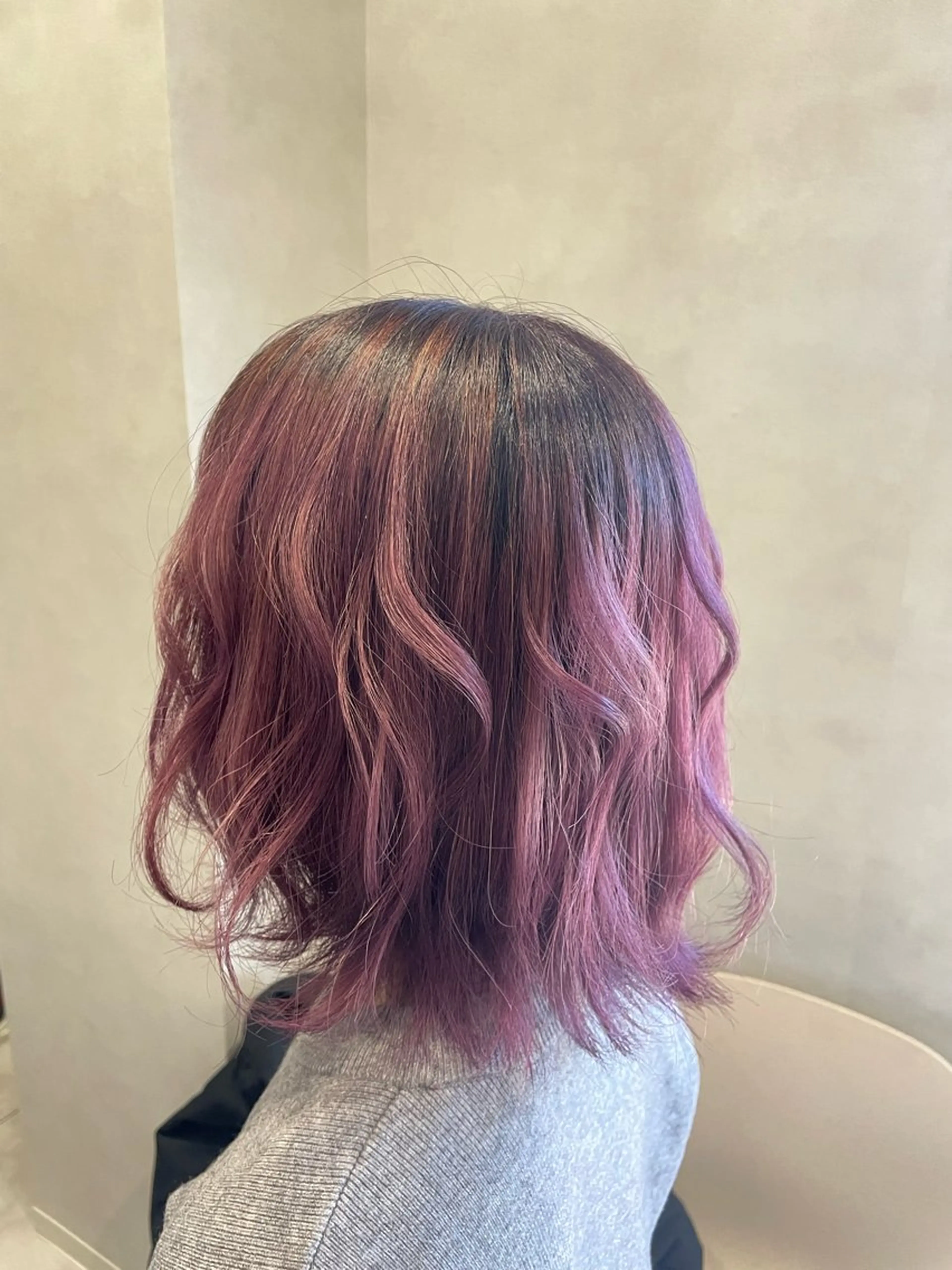 カラー ブリーチ 池野 琴乃のヘアスタイル