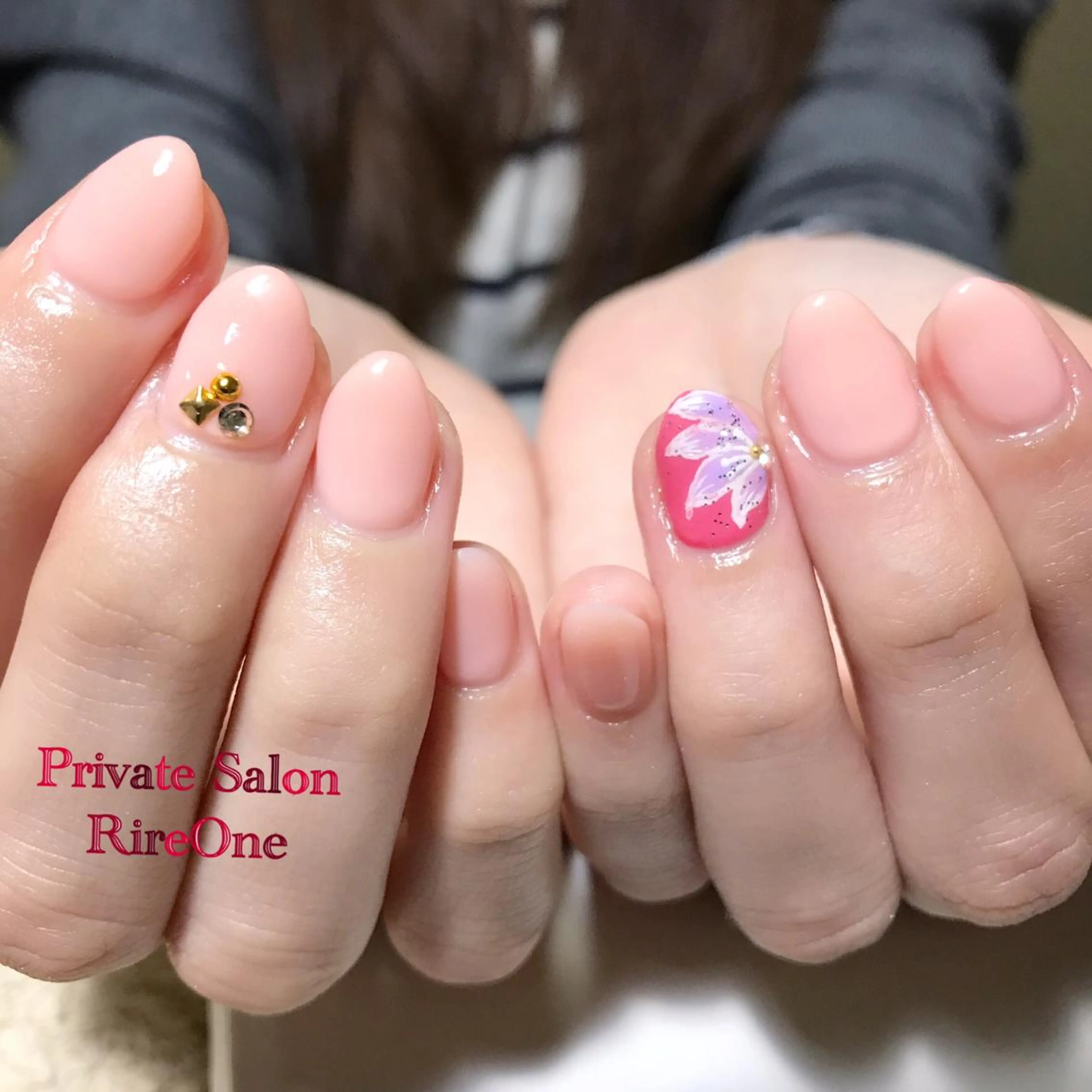 ネイル アートネイル ワンカラーネイル RireOne ~リルワン~のネイルデザイン
