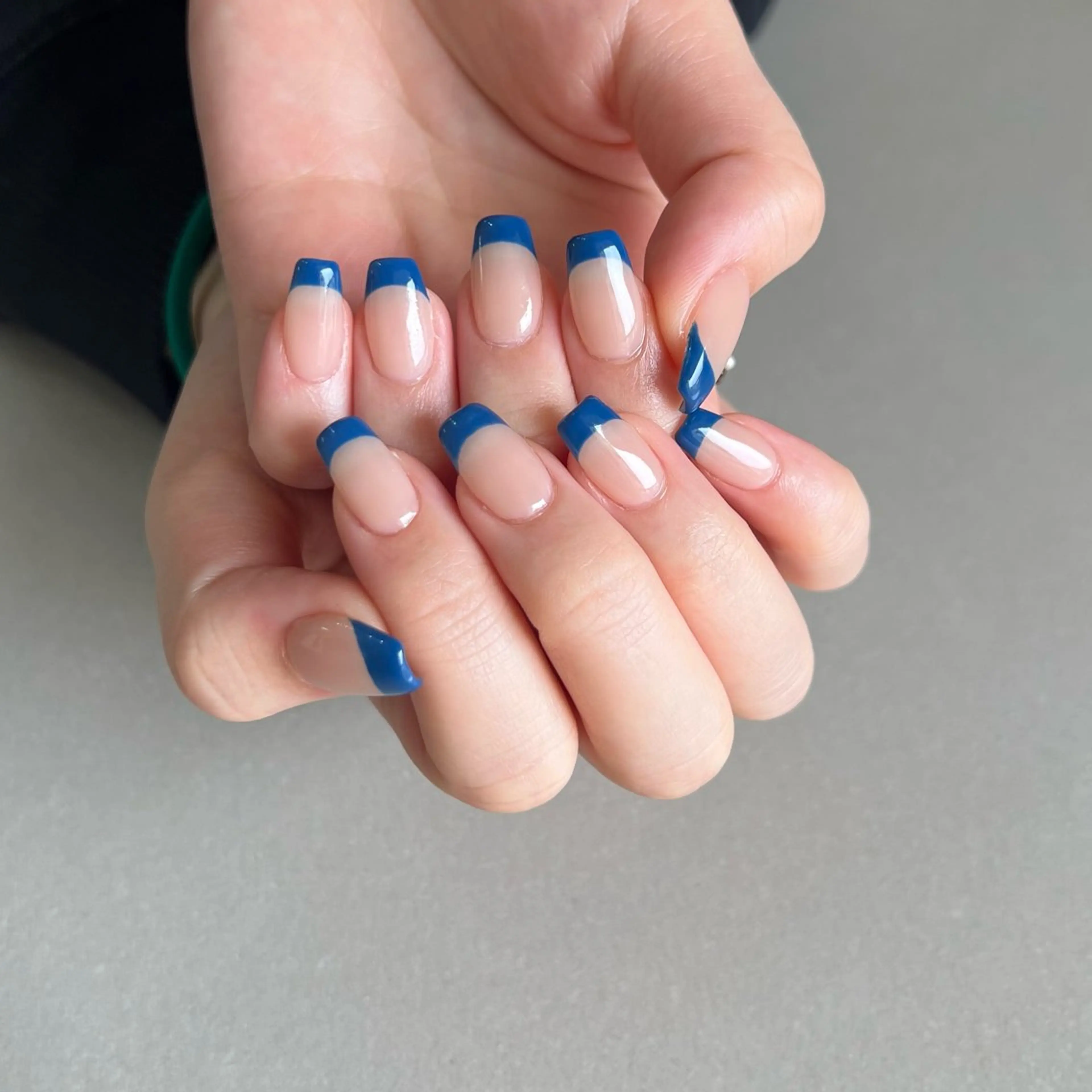 ネイル 長さ出し フレンチネイル Momoka ネイリスト福岡/薬院のネイルデザイン