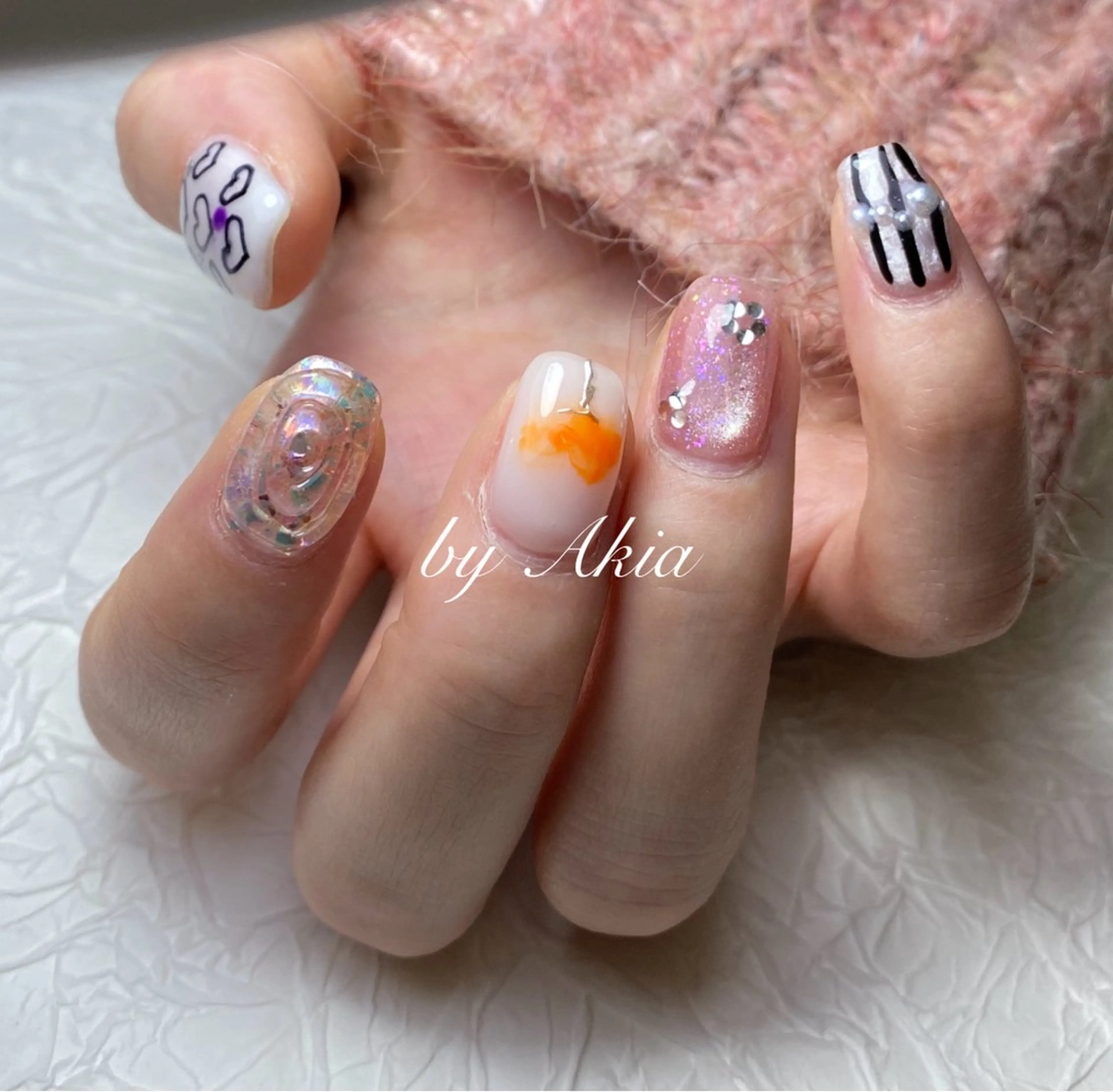 ネイル ハンドネイル 🫧 Akiaのネイルデザイン