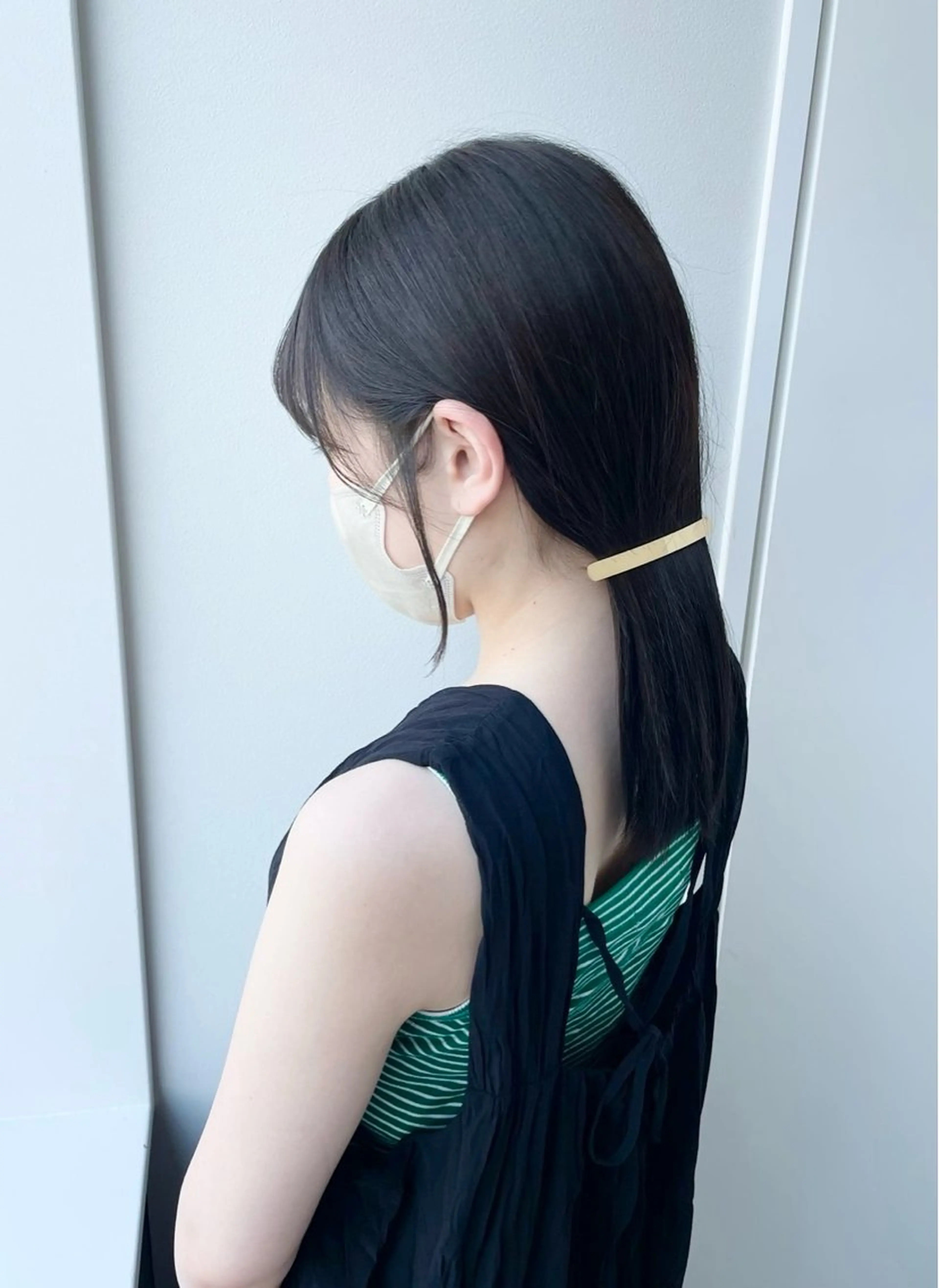 セミロング 谷 ほのかのヘアスタイル