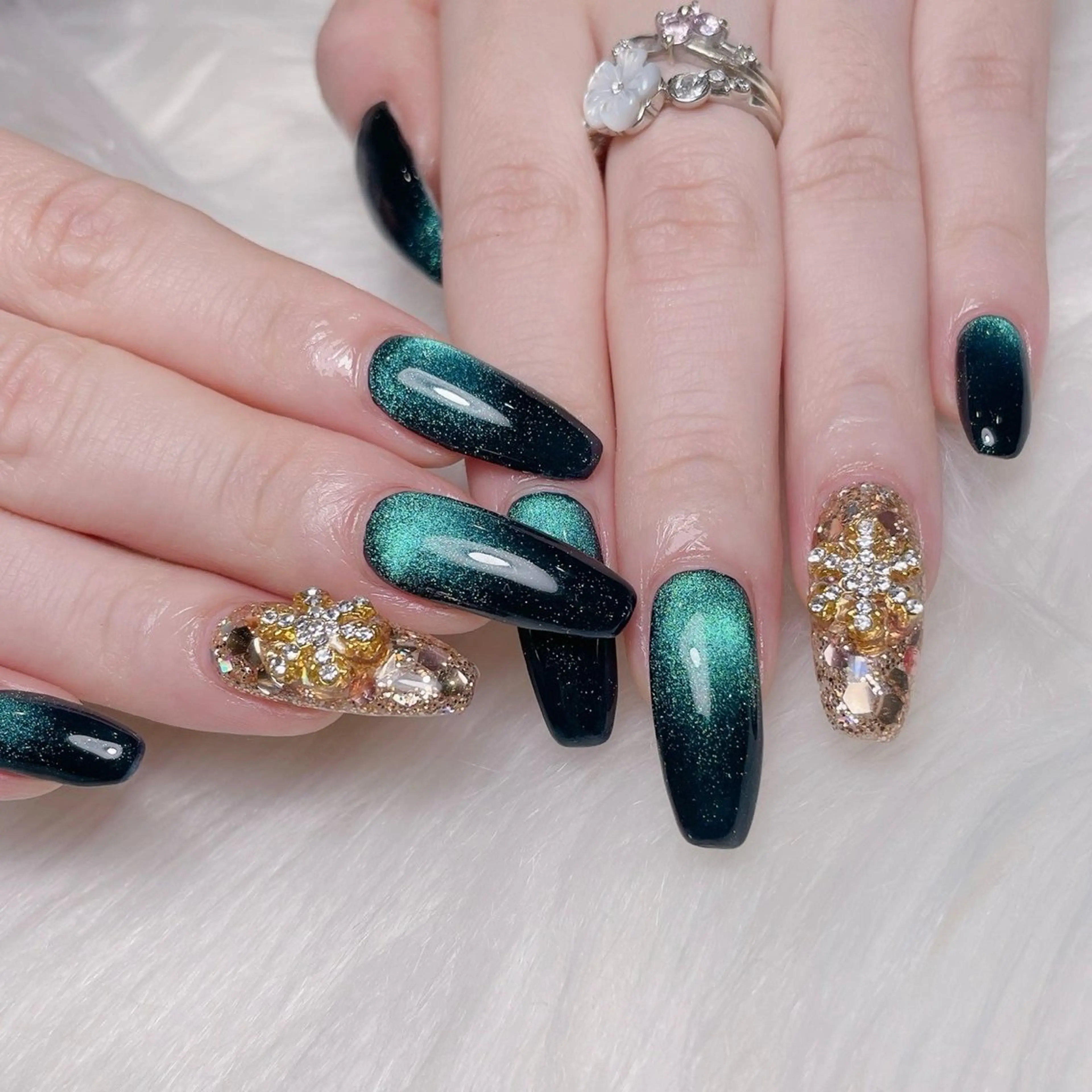 ネイル Ccoco_nail 【ｼｰｺｺﾈｲﾙ】のネイルデザイン