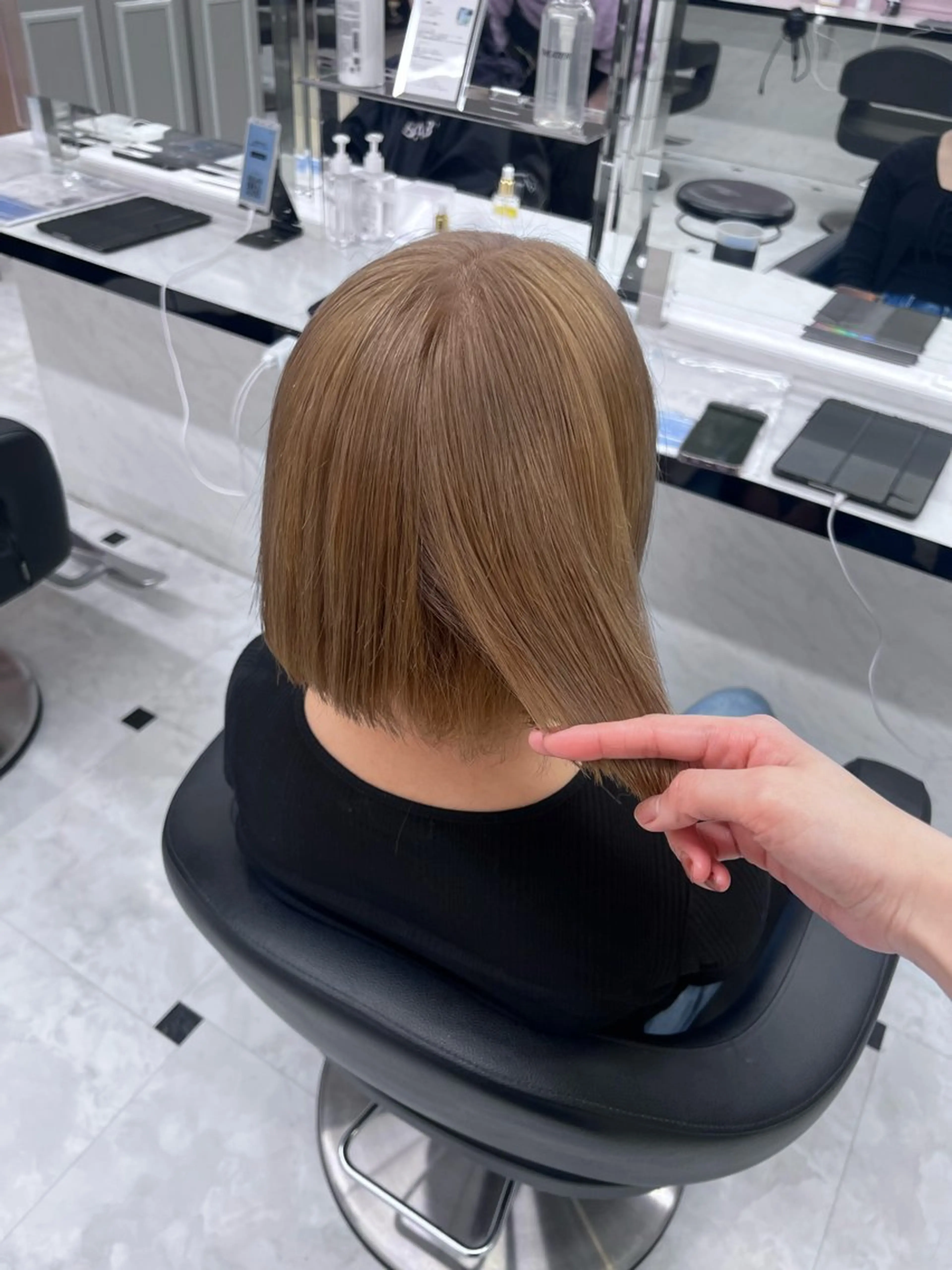 ミディアム カラー ヘアアレンジ ヘアカラー トリートメント ヘッドスパ ヘアセット 💕上野美容師☁ ブリーチ💖サワのヘアスタイル