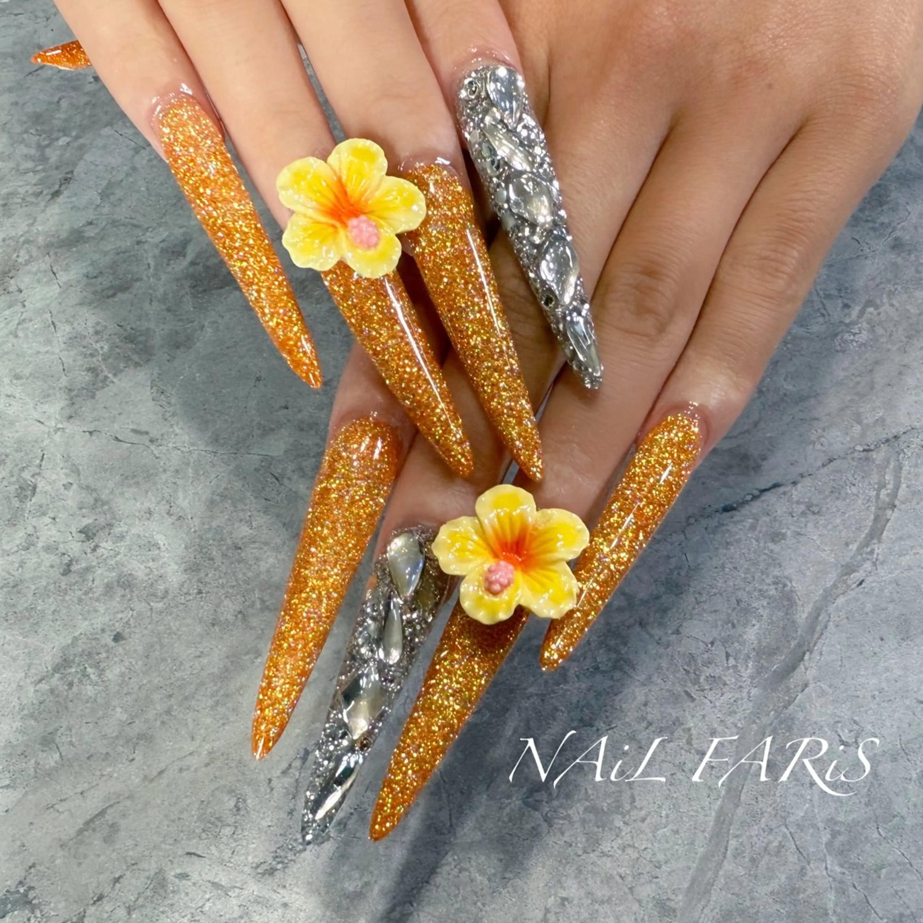 ネイル ロングネイル ハンドネイル NAiL FARiS Megのネイルデザイン