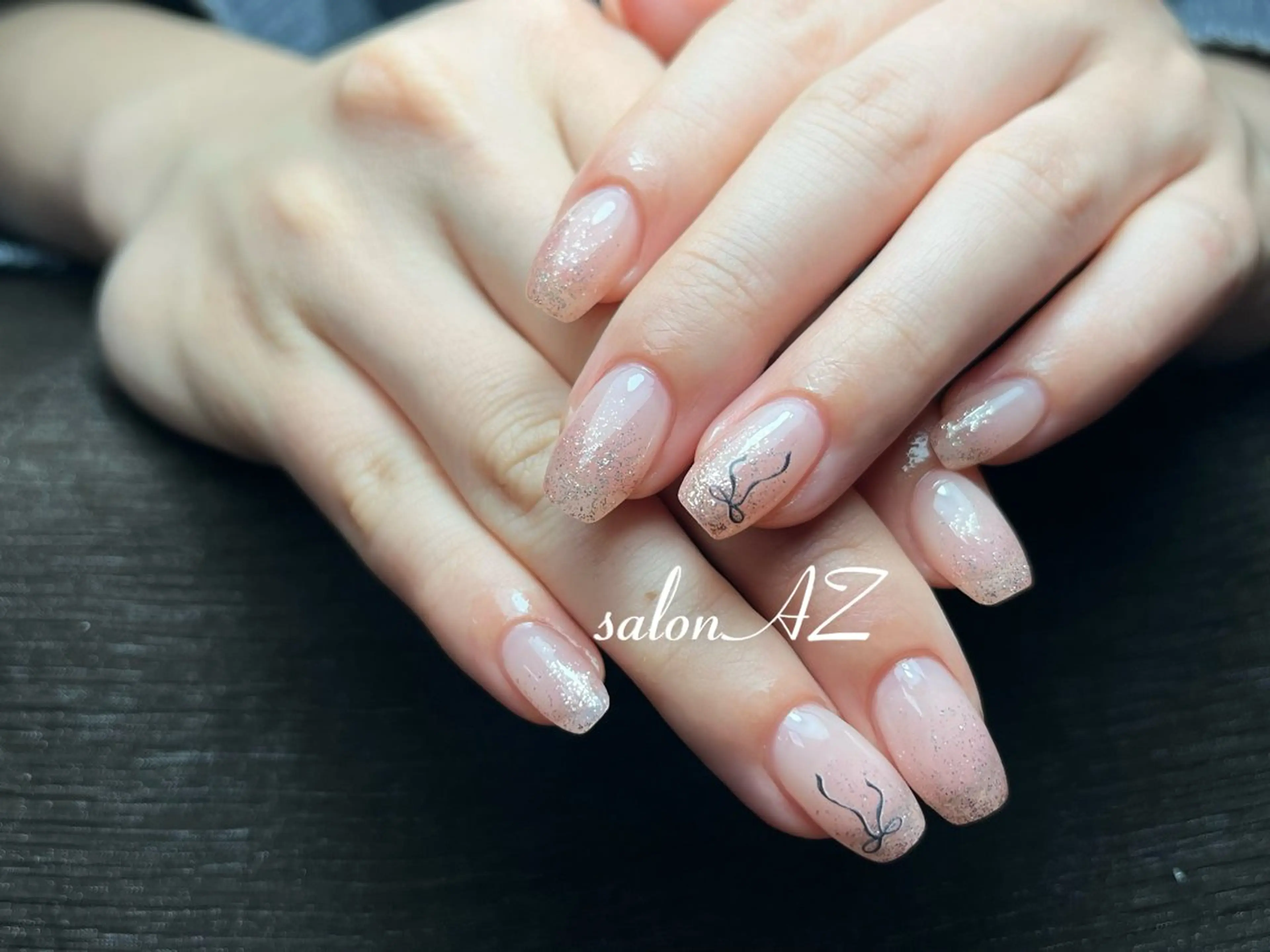 ネイル 長さ出し フットネイル フレンチネイル マグネットネイル ニュアンスネイル ハンドネイル salonAZ トップネイリストのネイルデザイン